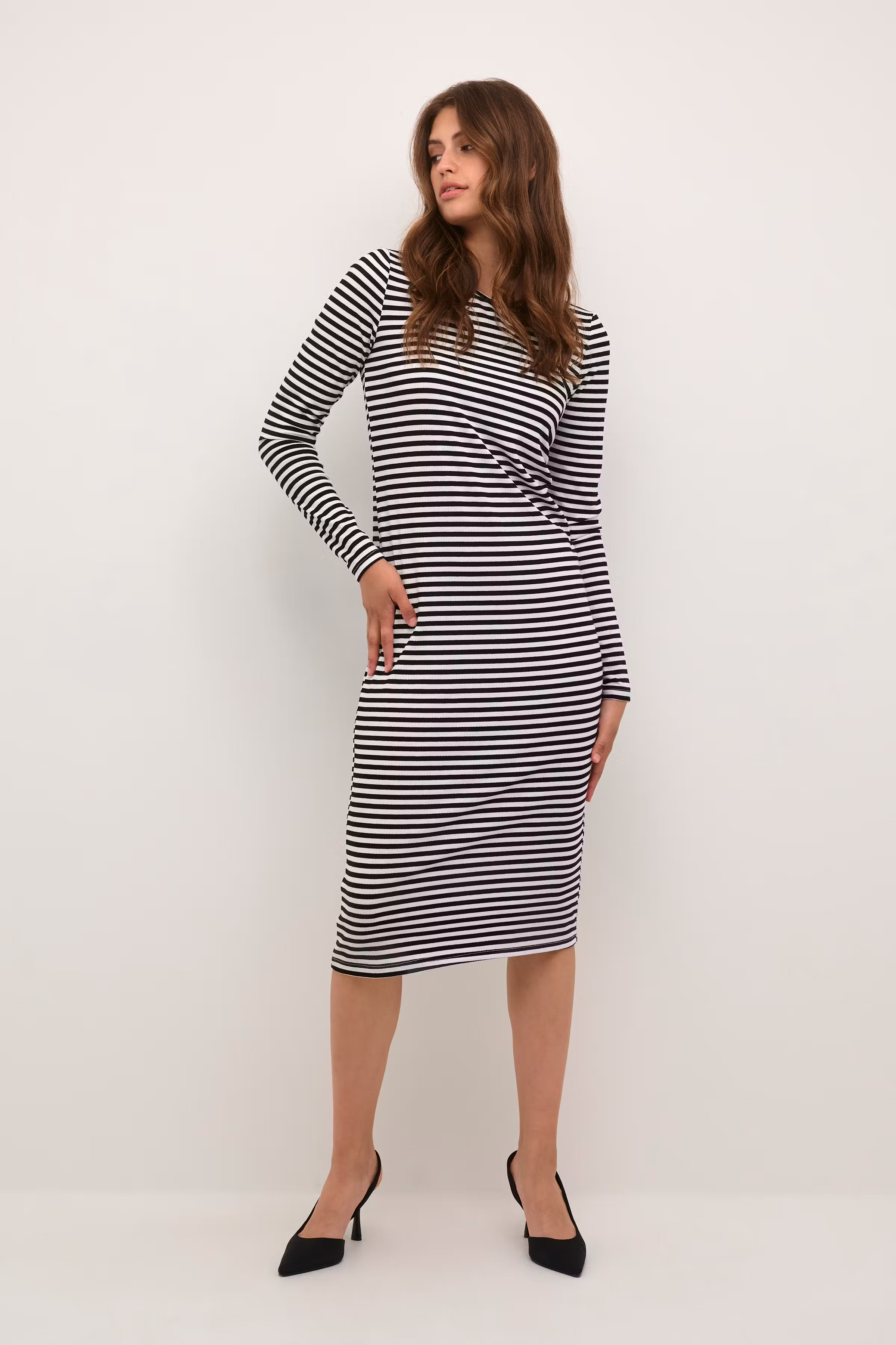 KAbenedikte Kjole LOOKBOOK FRONT 10508698-105920