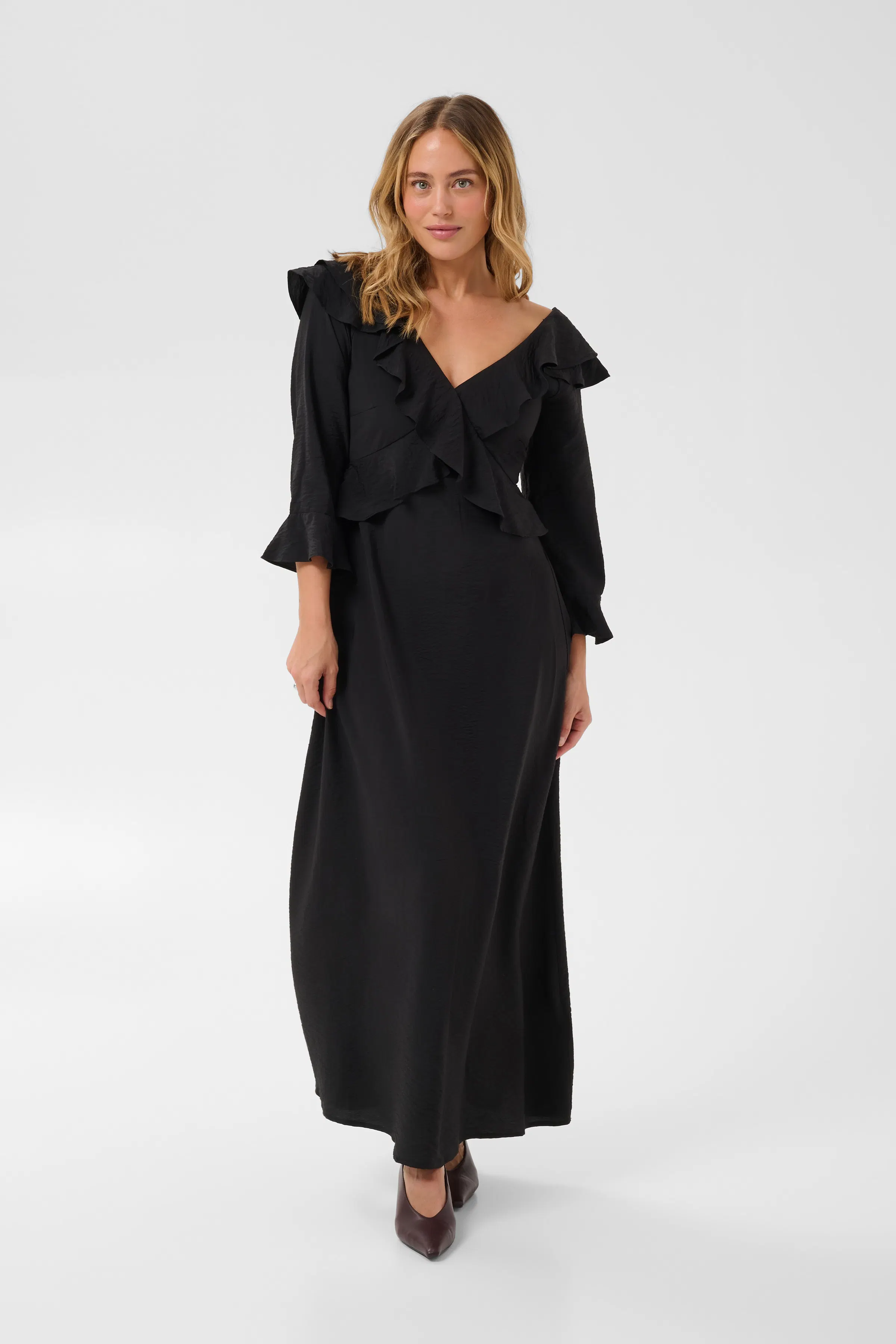 KAelsie Klänning LOOKBOOK FRONT 10513189-194008