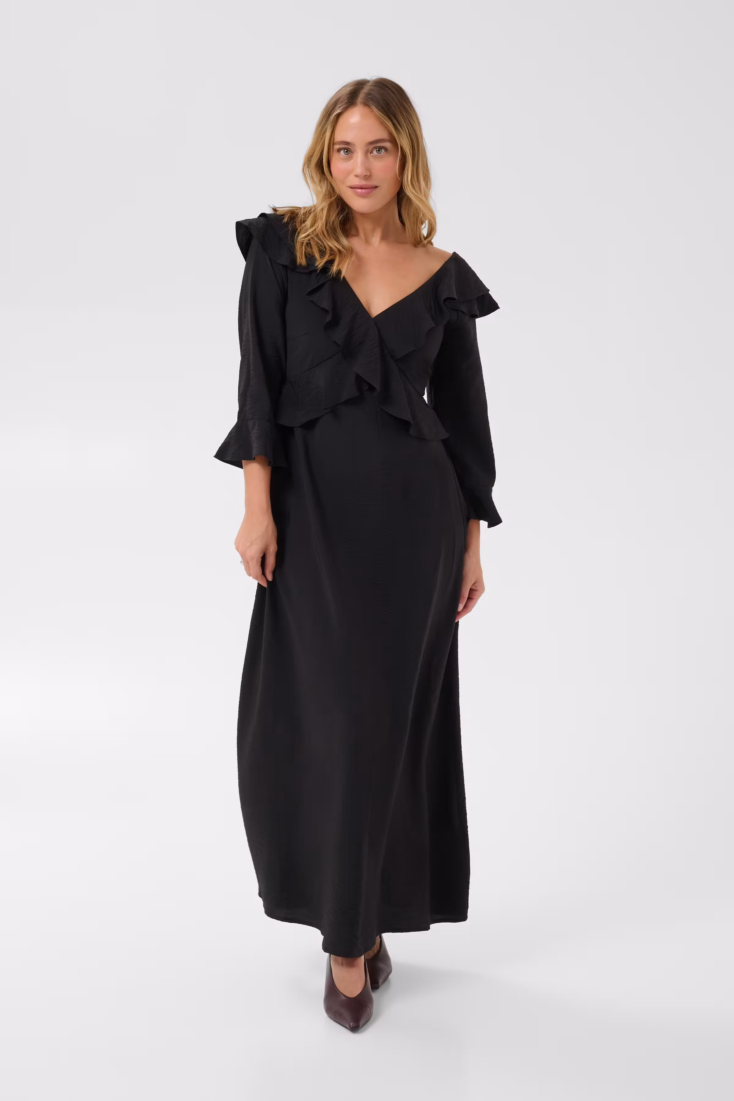 KAelsie Klänning LOOKBOOK FRONT 10513189-194008