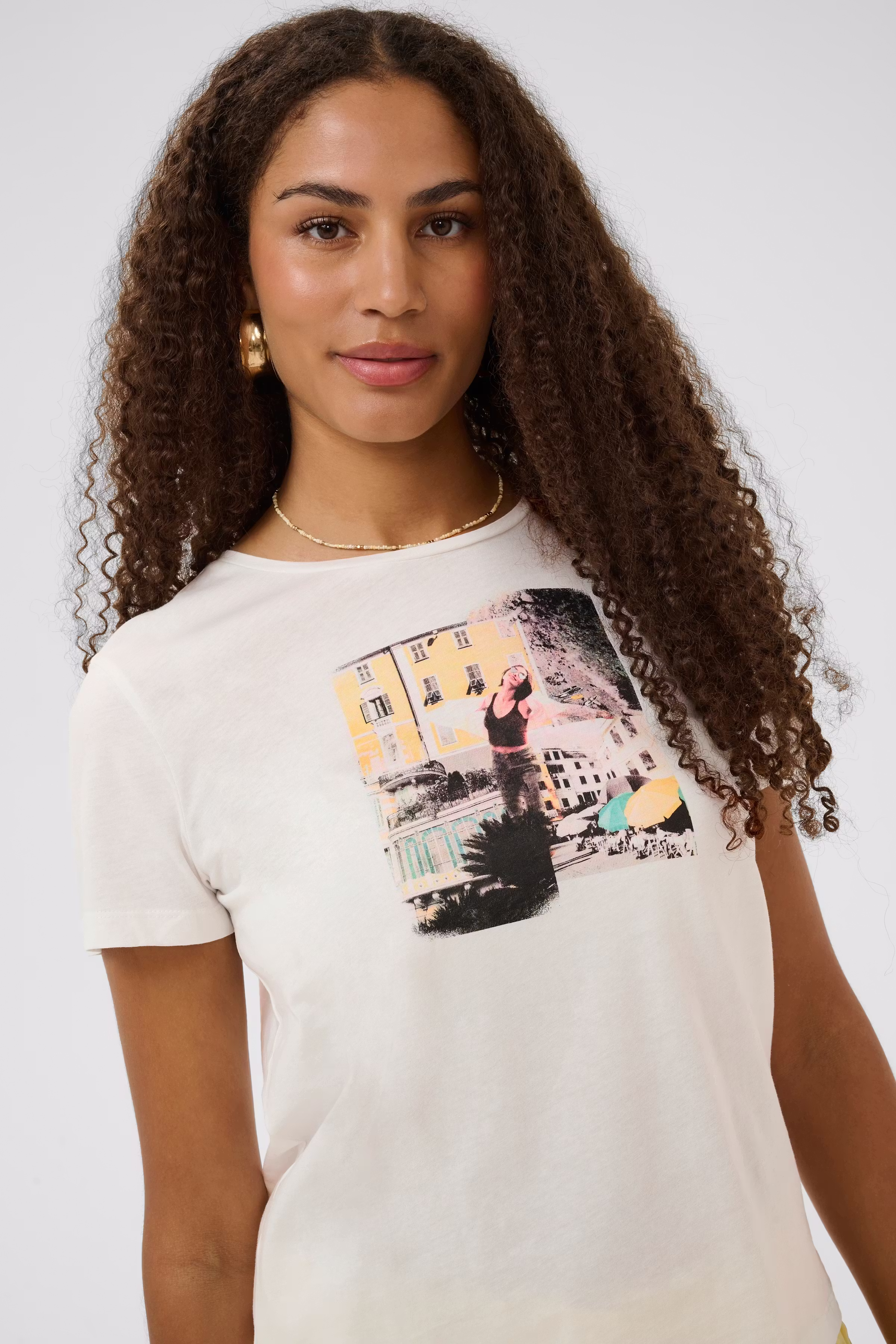 CRStrina T-shirt LOOKBOOK DETAIL 10615085-109369