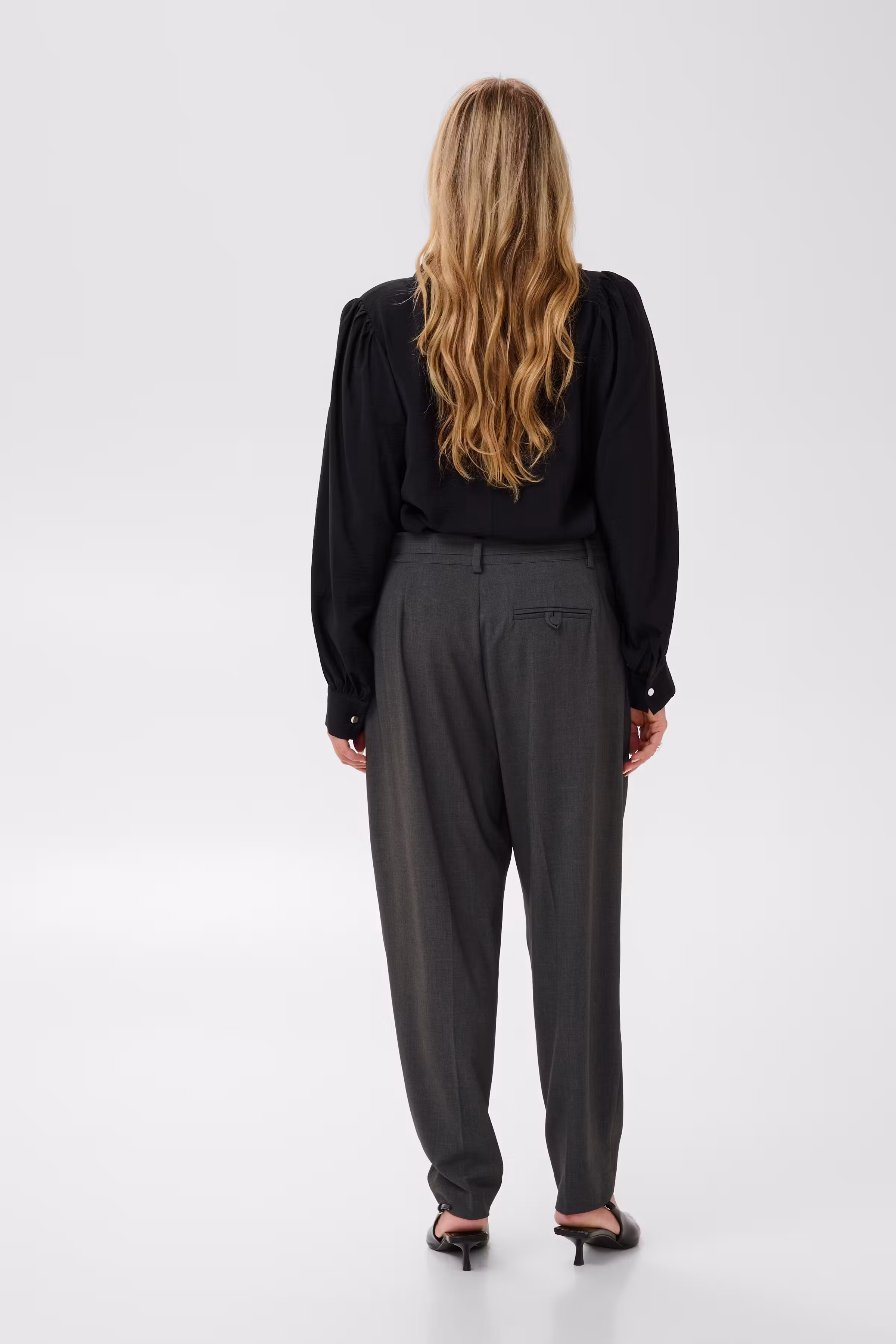KCriella Bukser LOOKBOOK BACK 10584527-100125