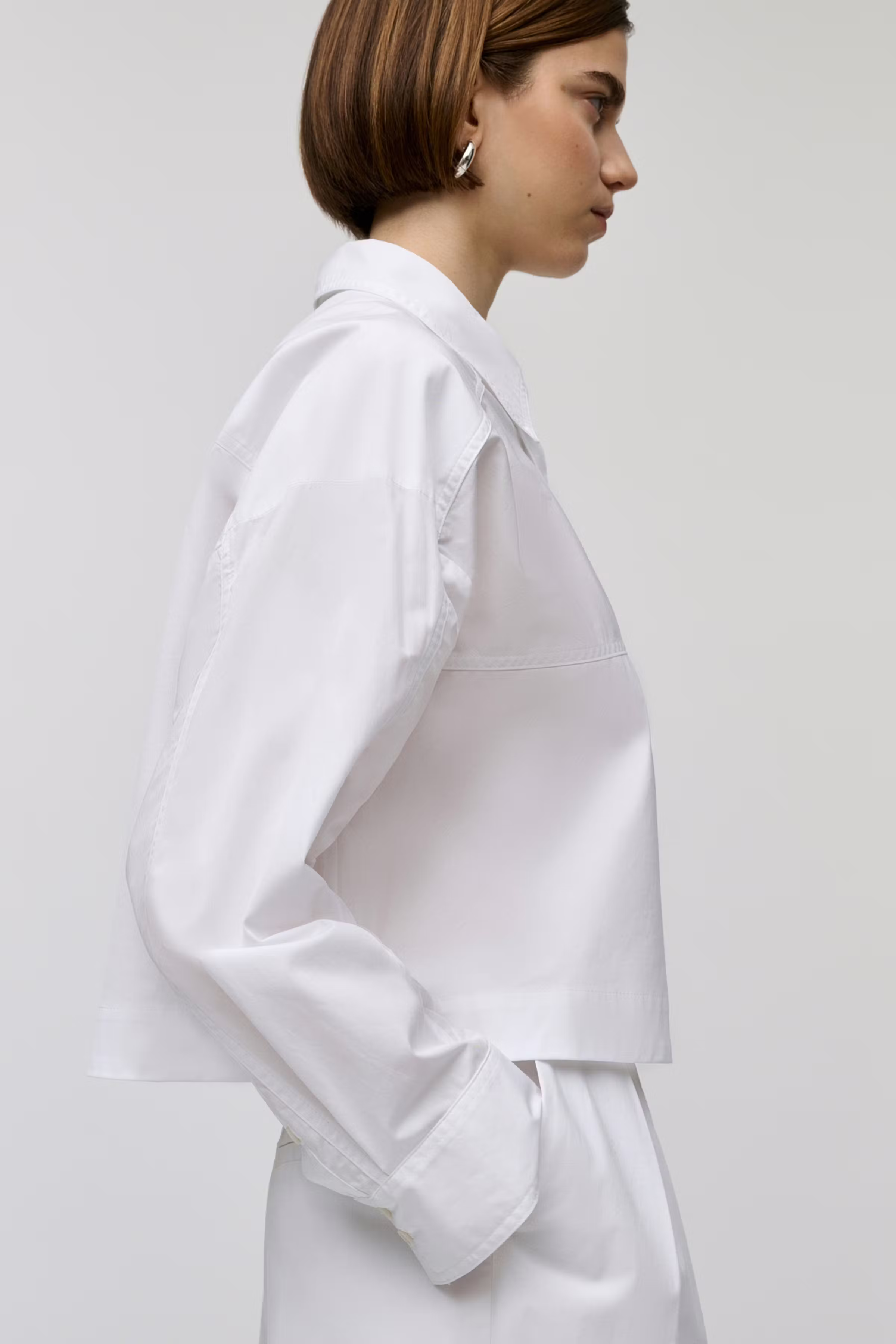 BRITTNEY Blouse LOOKBOOK FRONT 30600489-WH001