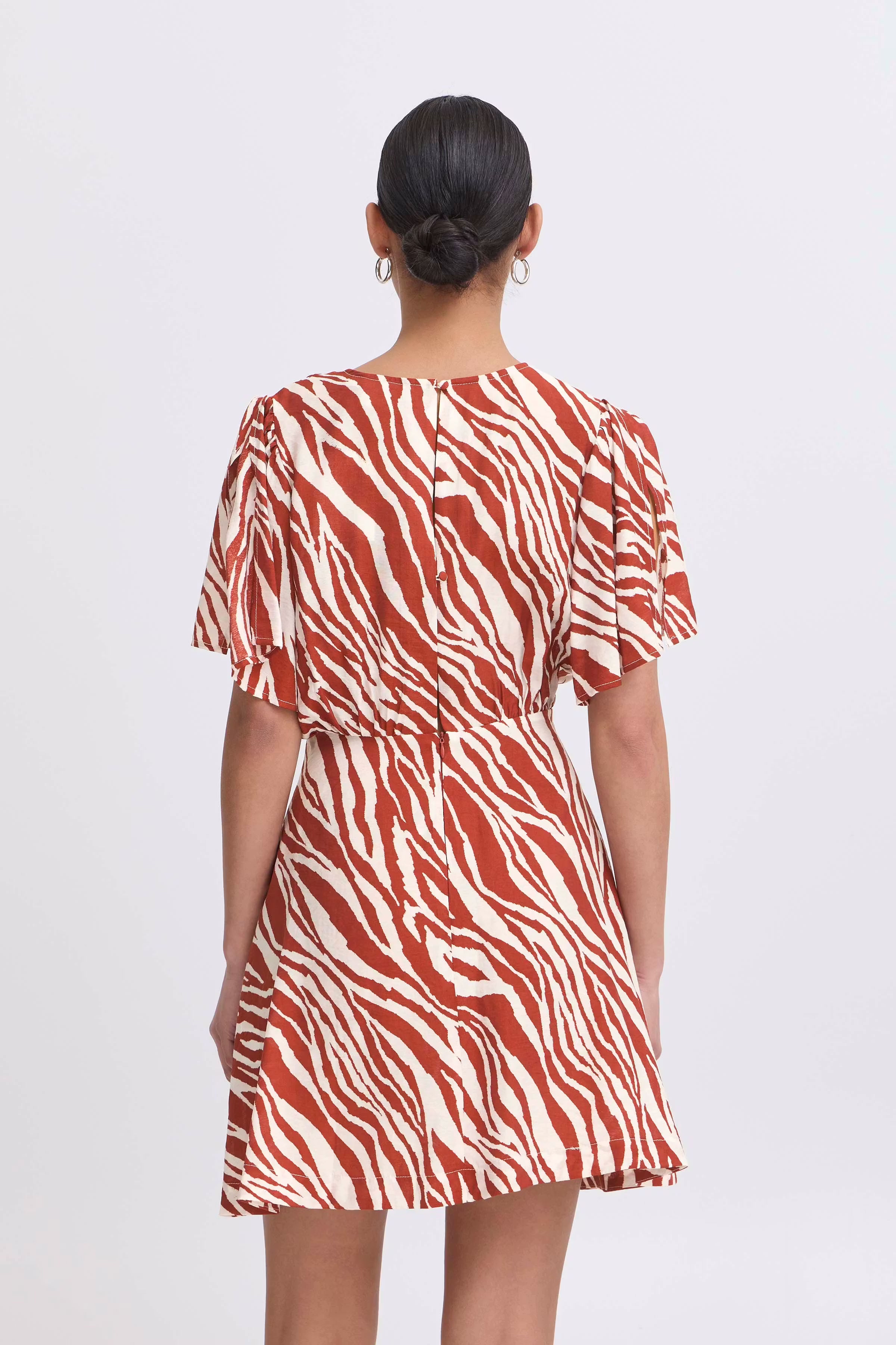 IHYARDEEN Jurk LOOKBOOK BACK 20123376-204603