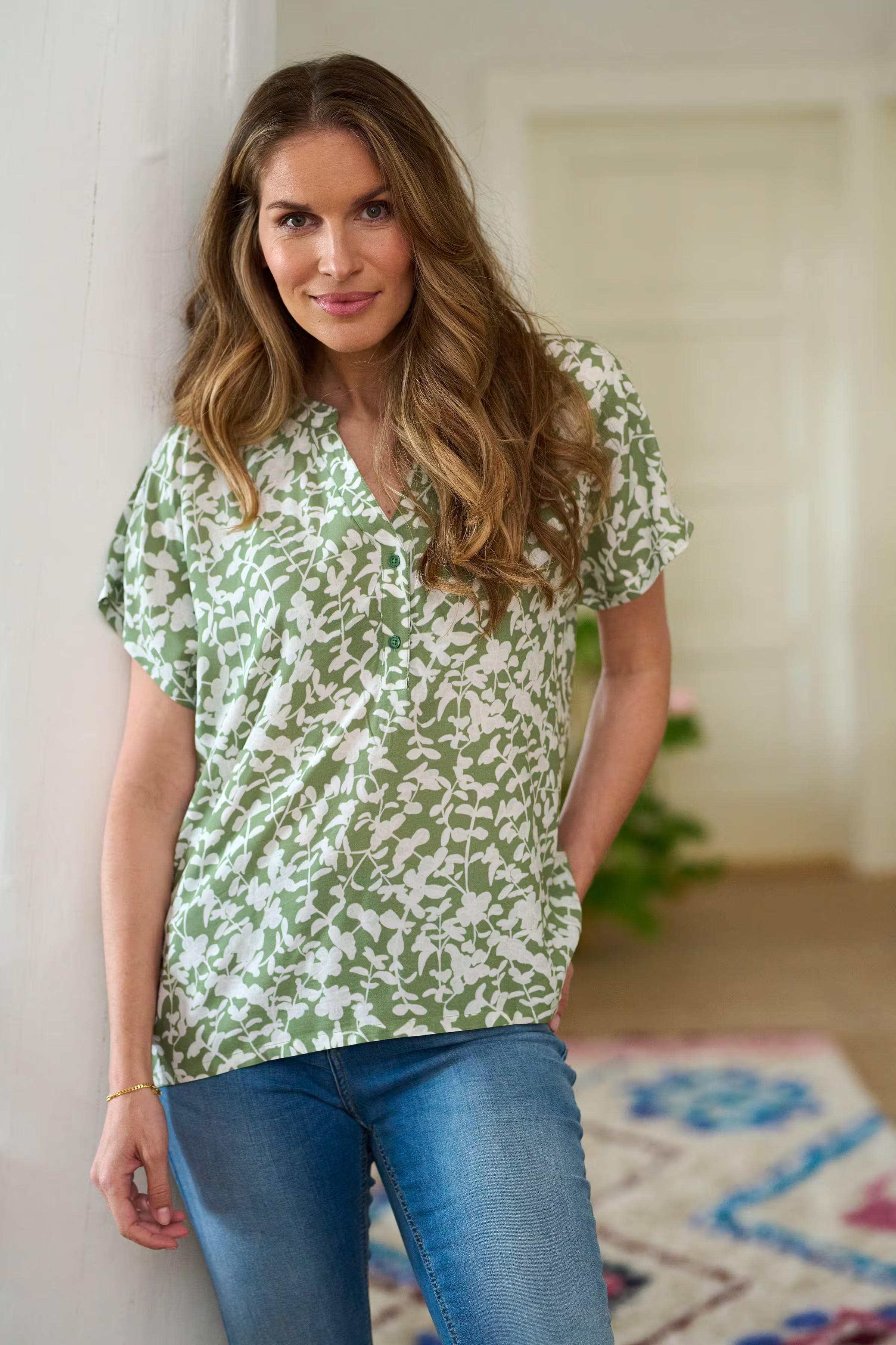 KAursula Bluse LOCATION NONE 10552084-103670