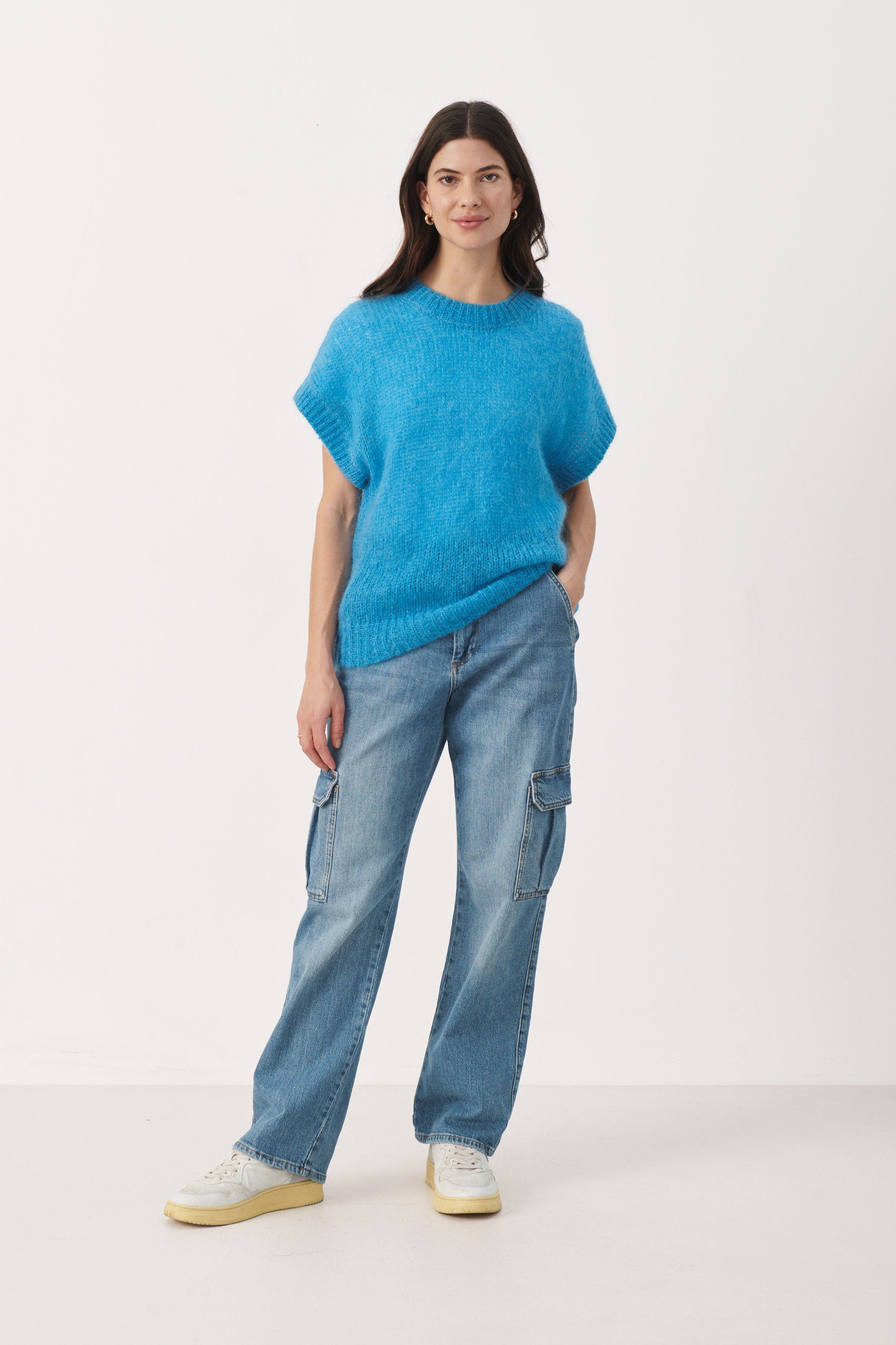 SiaraPW Vest LOOKBOOK FRONT 30307544-164526