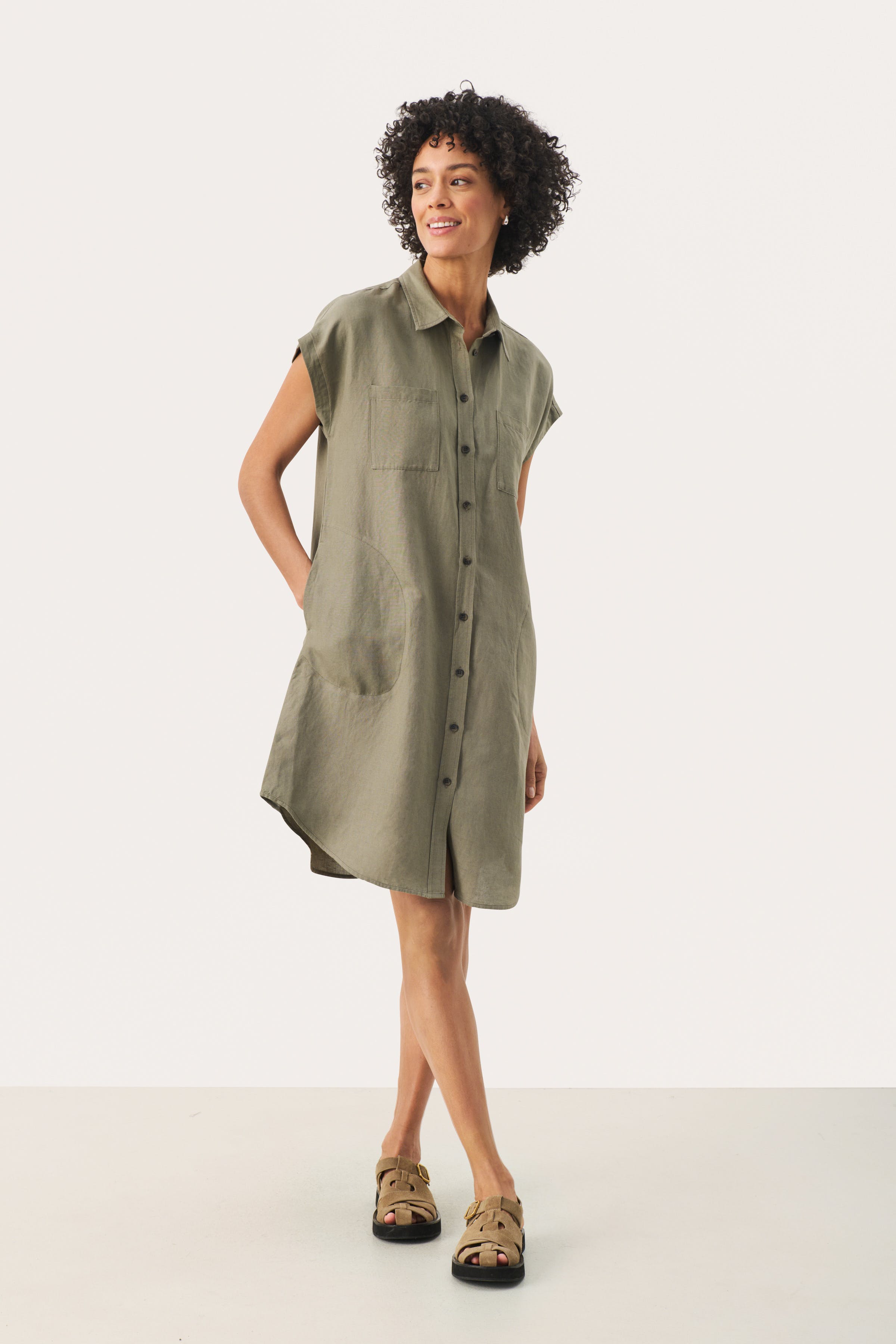 EllenaPW Jurk LOOKBOOK FRONT 30309789-170613