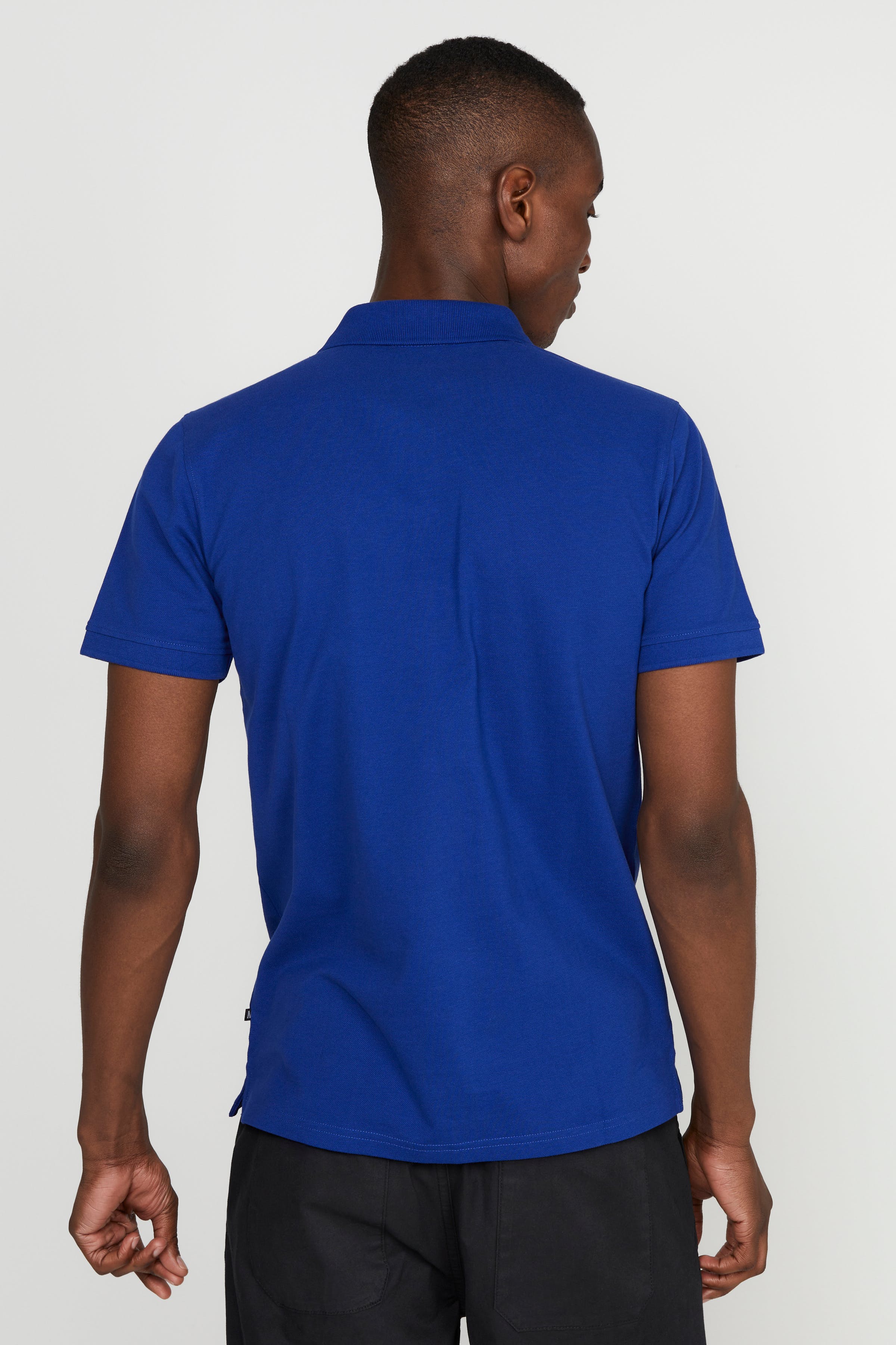 MApoleo Polotröja LOOKBOOK BACK 30206461-193953