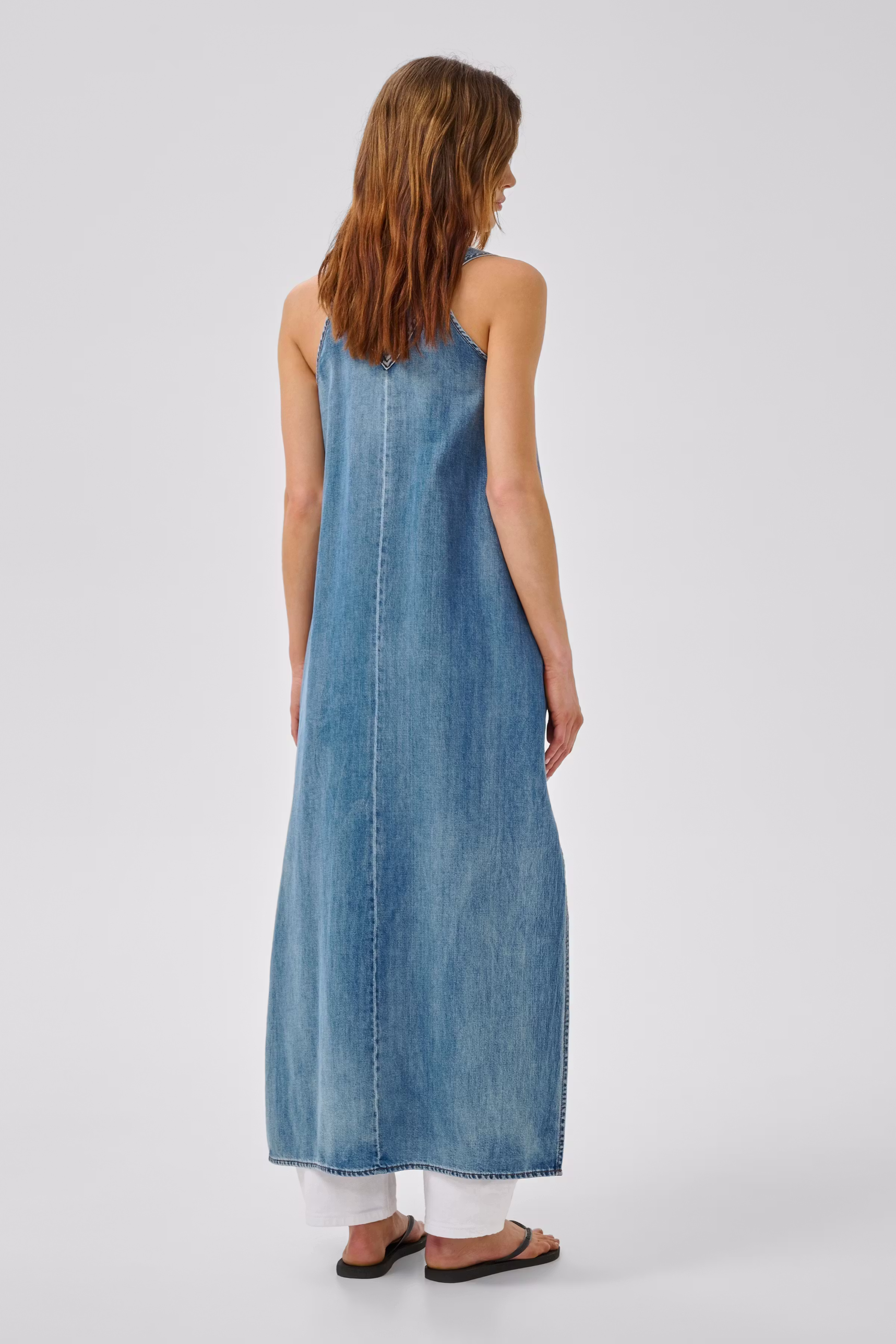 MWHilma Denim dress LOOKBOOK BACK 10705571-109496