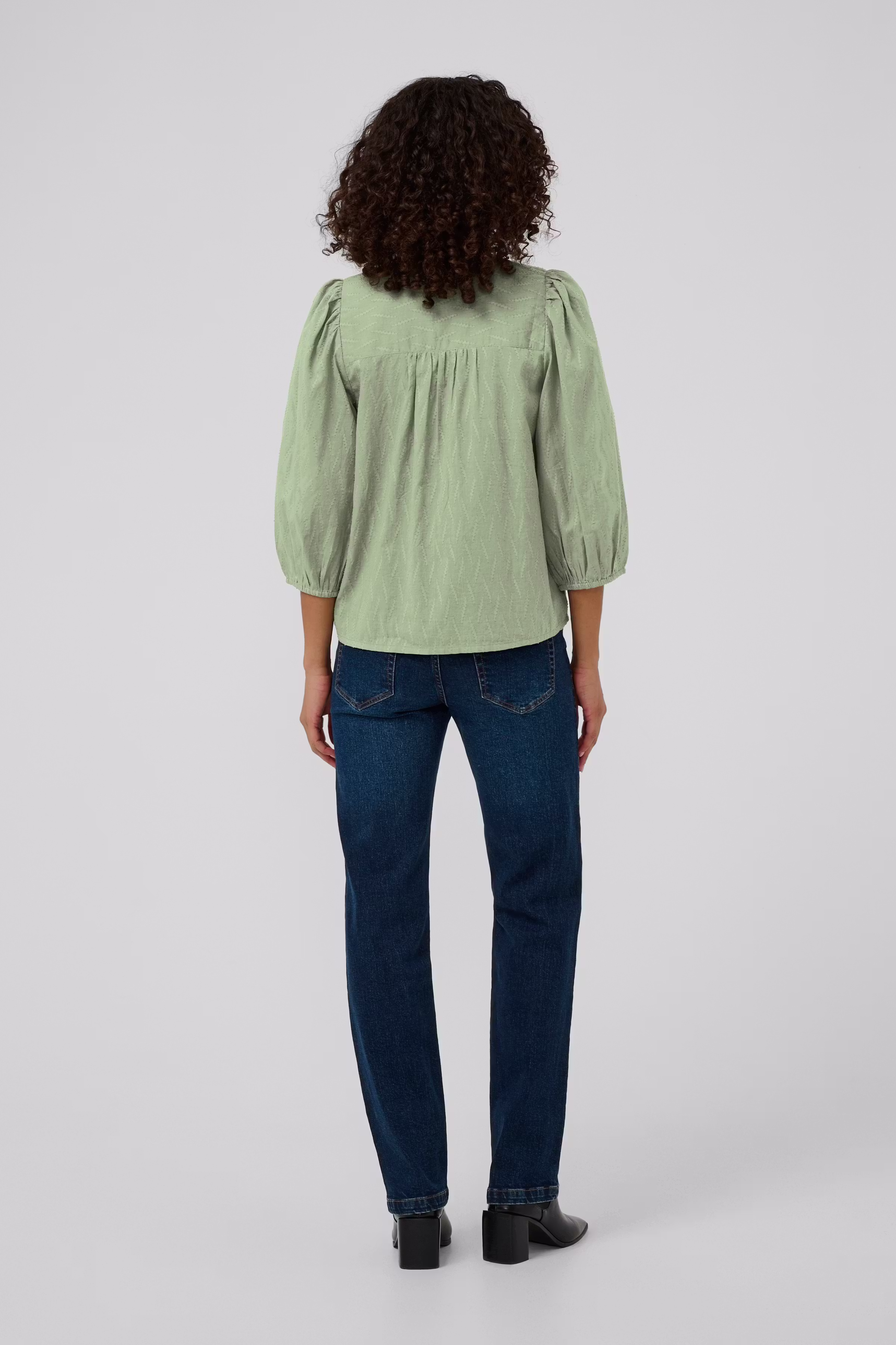 KAgabriela Bluse LOOKBOOK BACK 10511205-176212