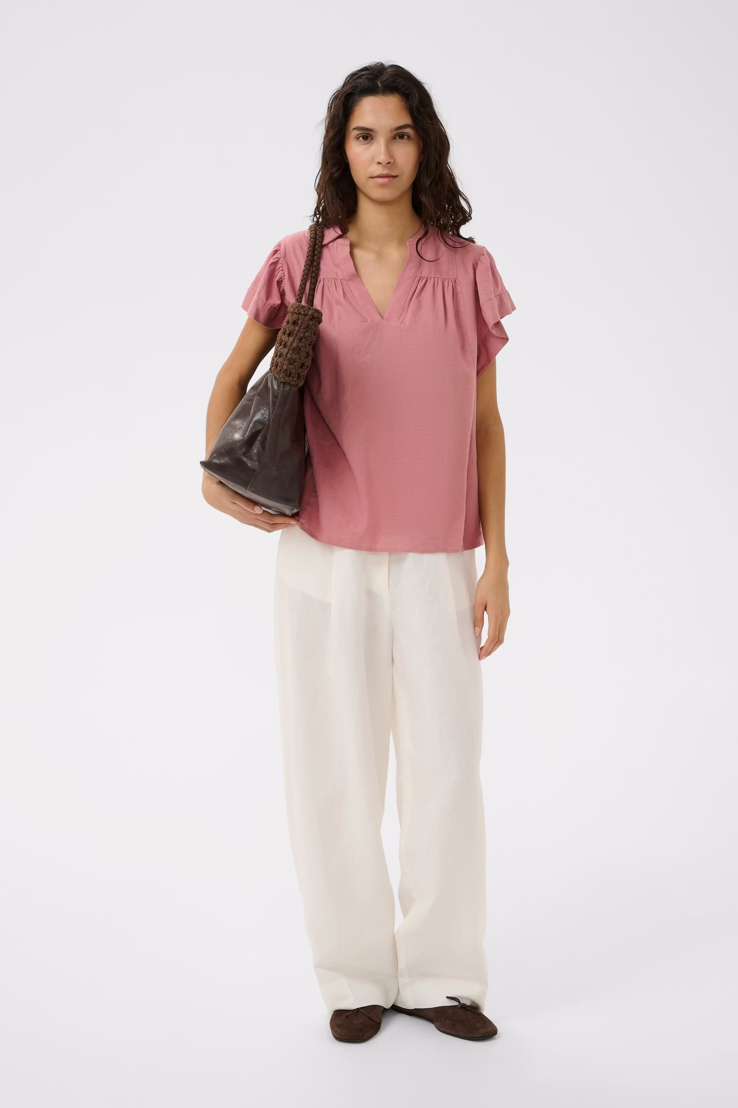 SLAria Bluse LOOKBOOK FRONT 30408976-171514