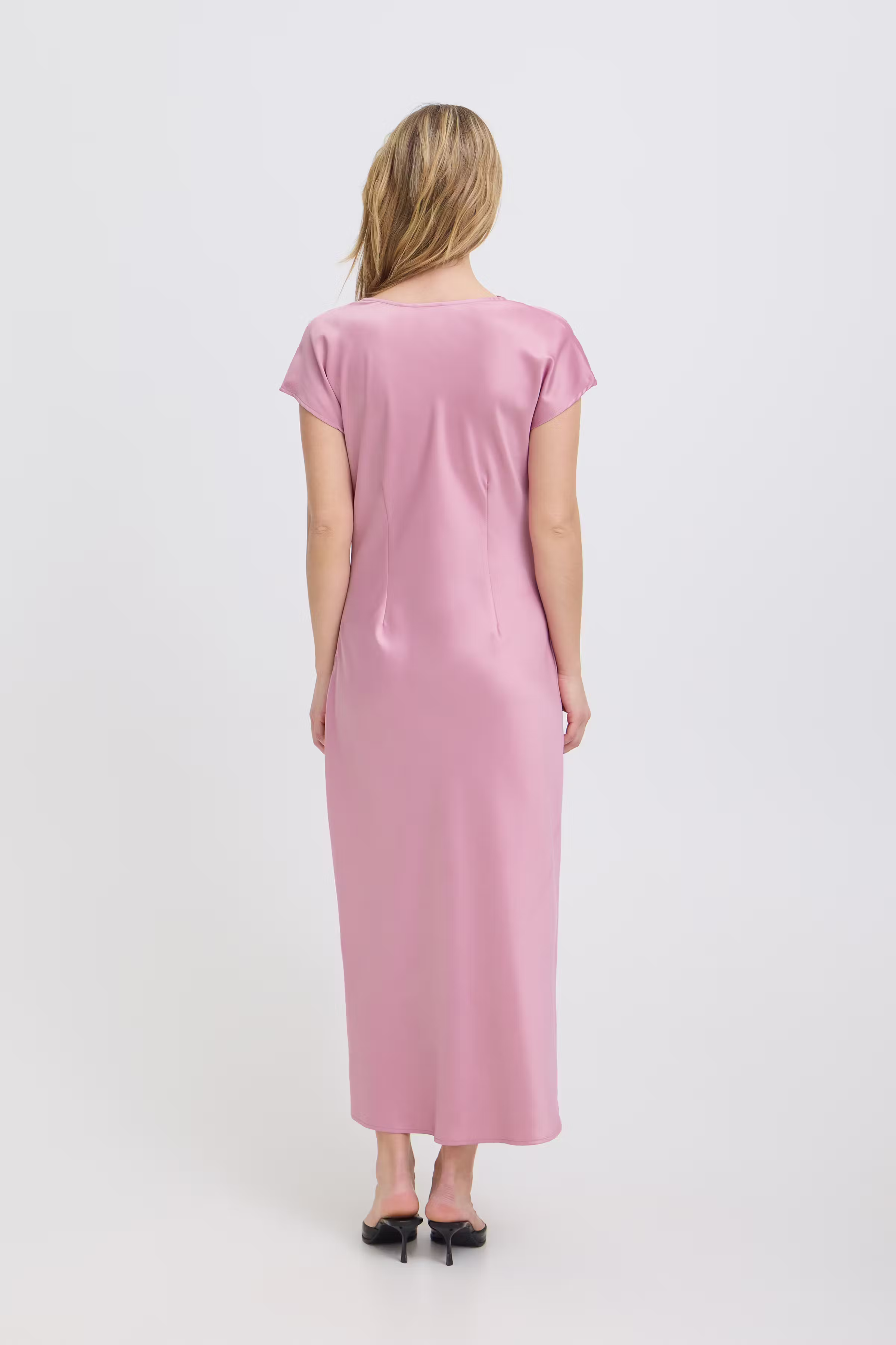 BYIKRAM Kjole LOOKBOOK BACK 20819693-161712