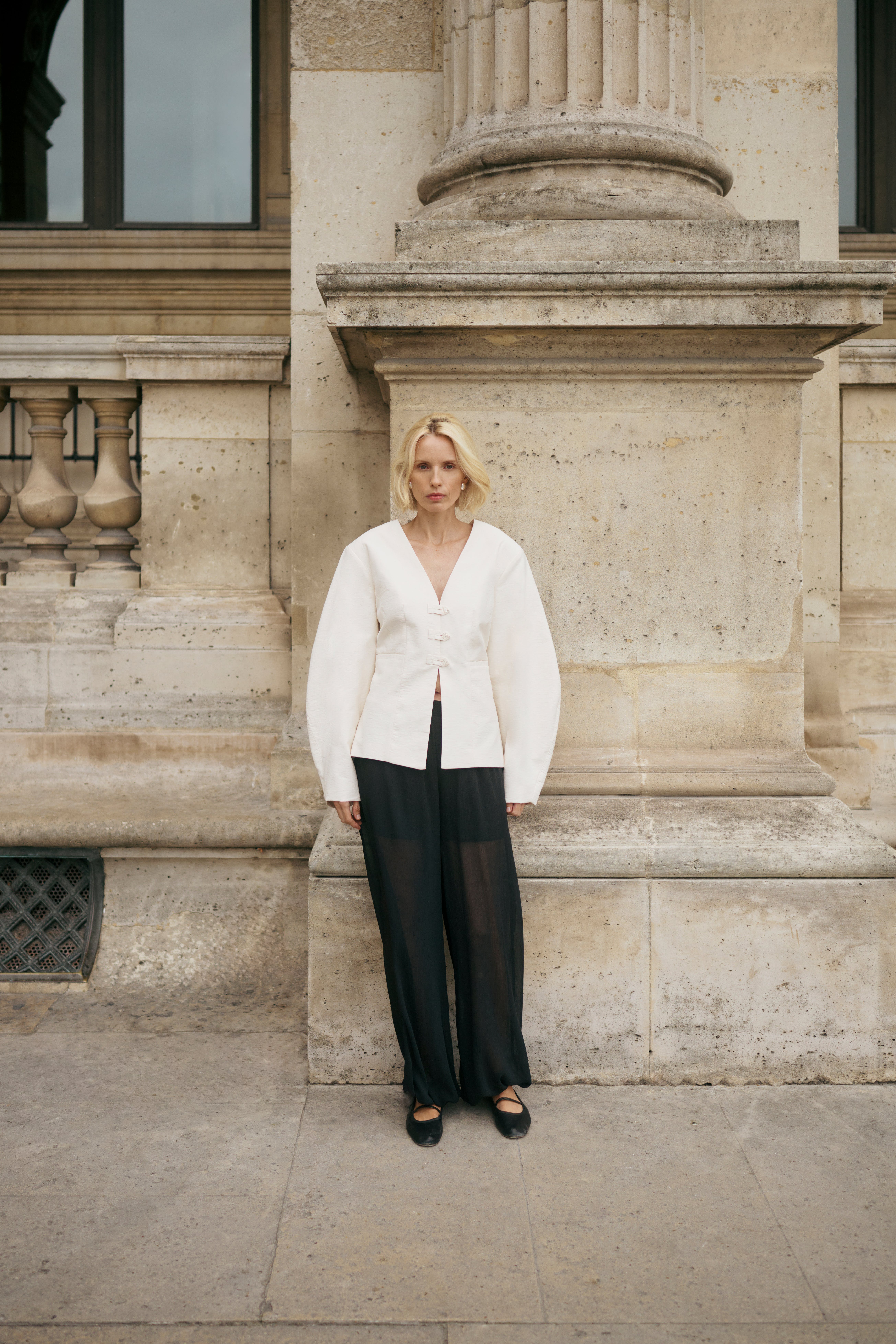 KBEmery Blazer LOCATION NONE 10105897-110103