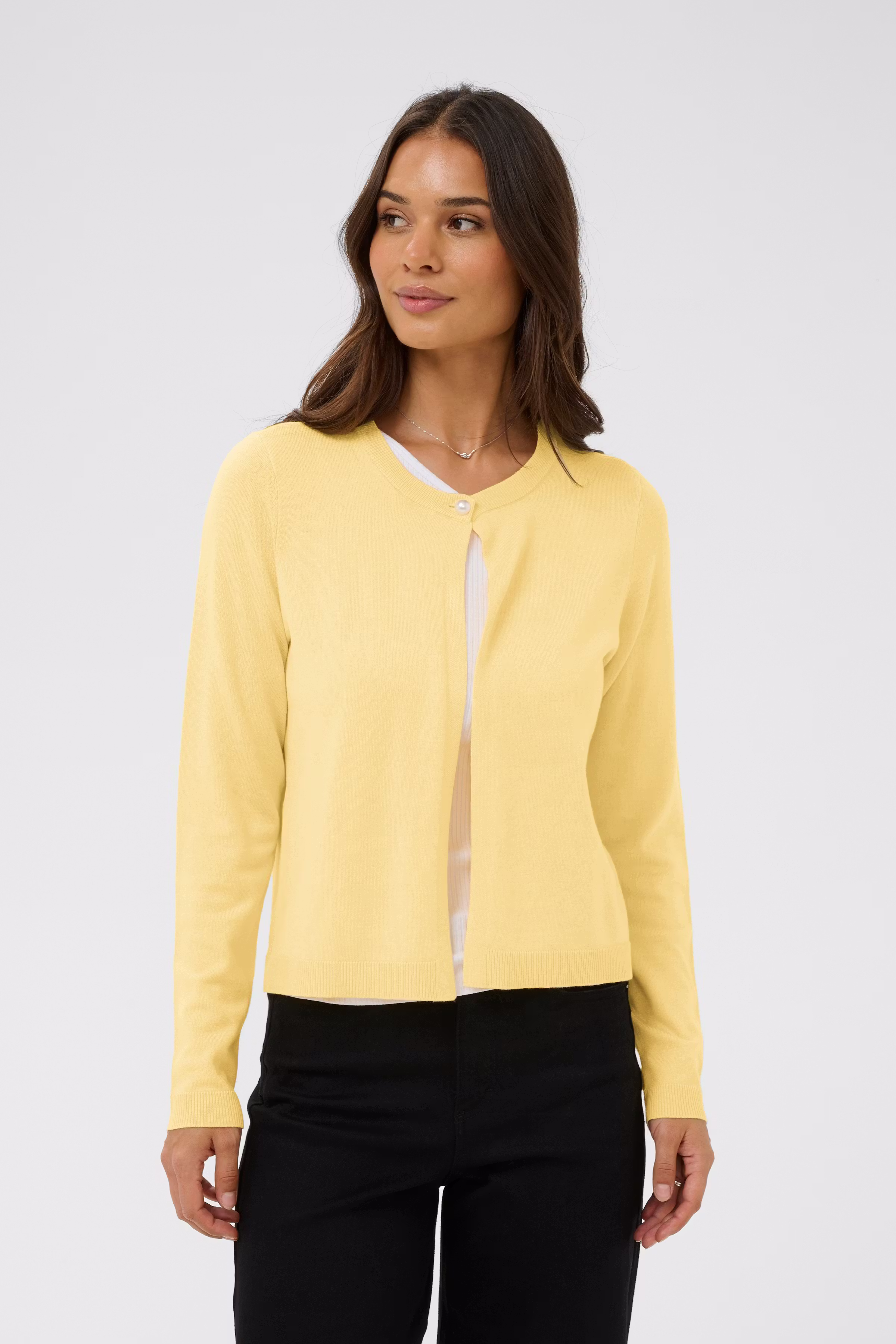 KAlizza Vest LOOKBOOK FRONT 10511949-130822