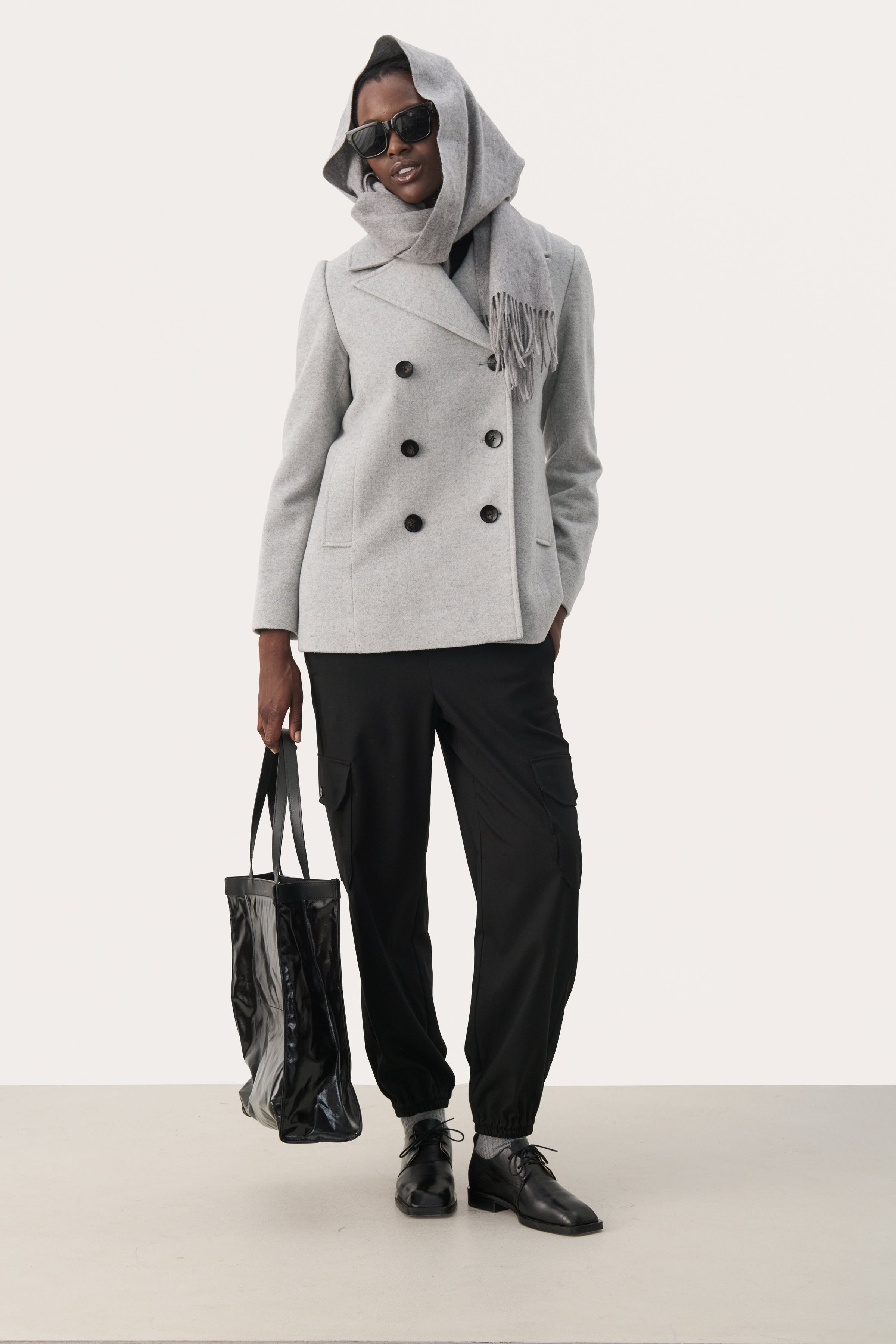 LekiasPW Mantel LOOKBOOK BACK 30309026-1541011