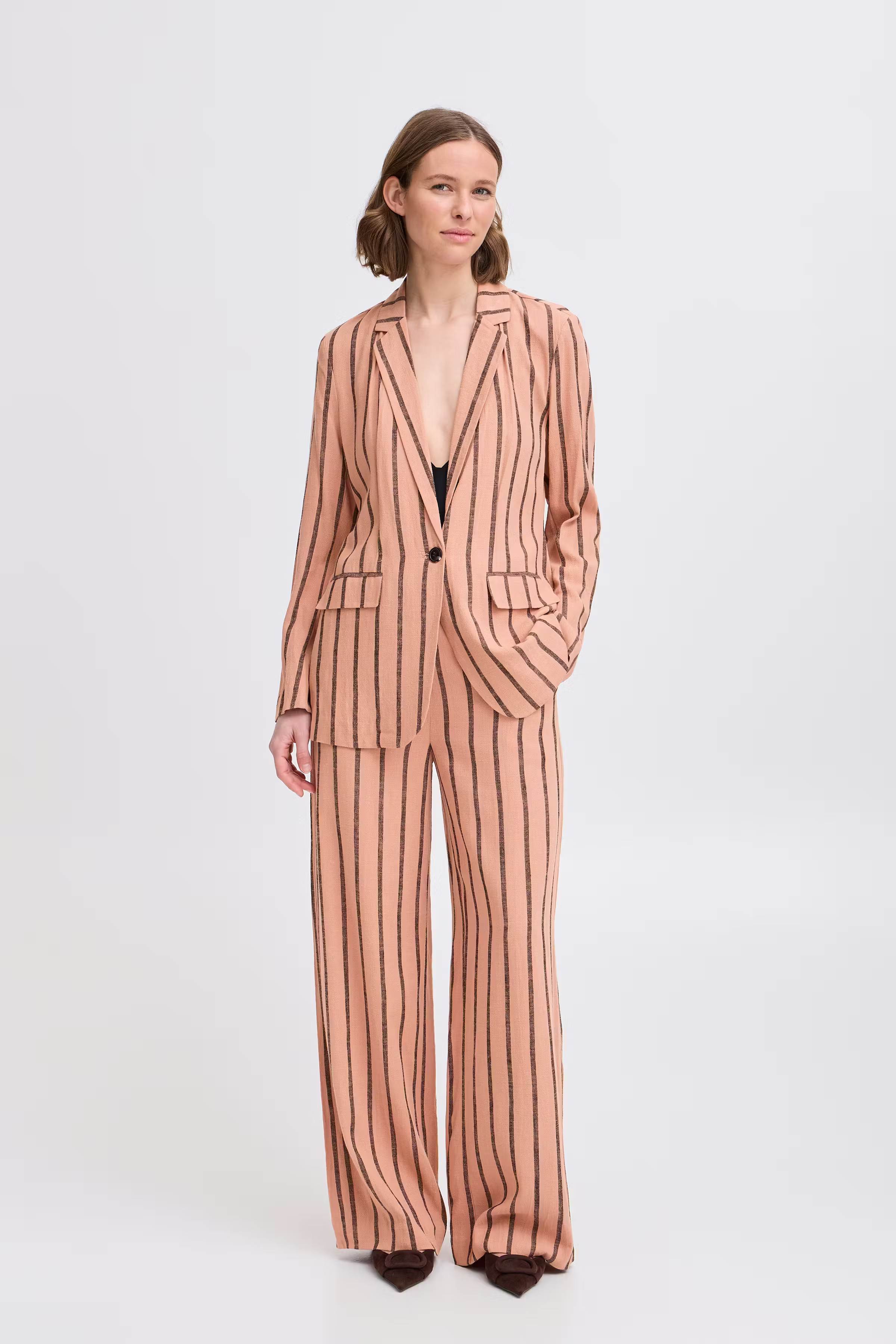 BYJOHANNA Blazer LOOKBOOK FRONT 20816741-204684