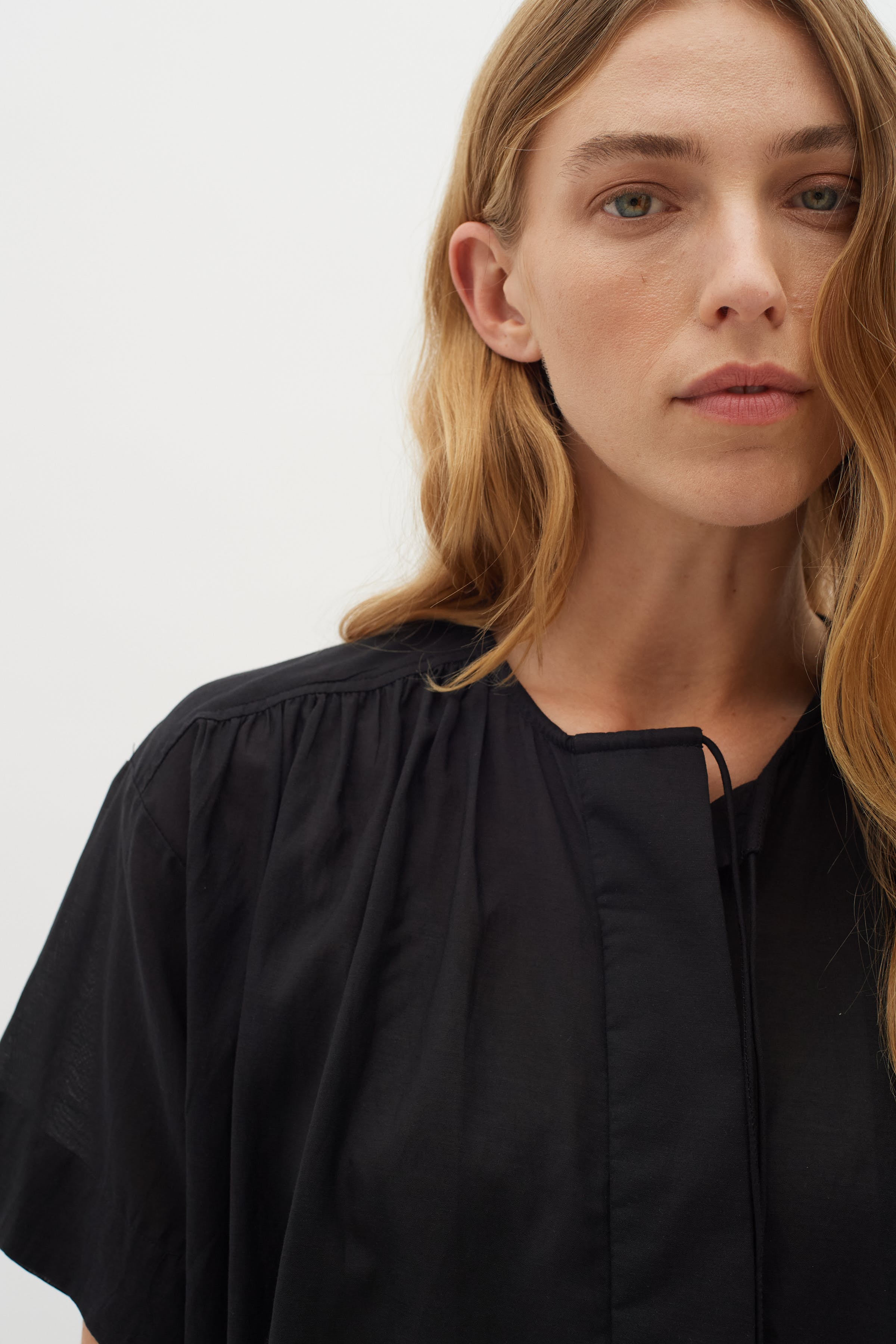 BalwinaIW Skjorta LOOKBOOK DETAIL 30109441-194008