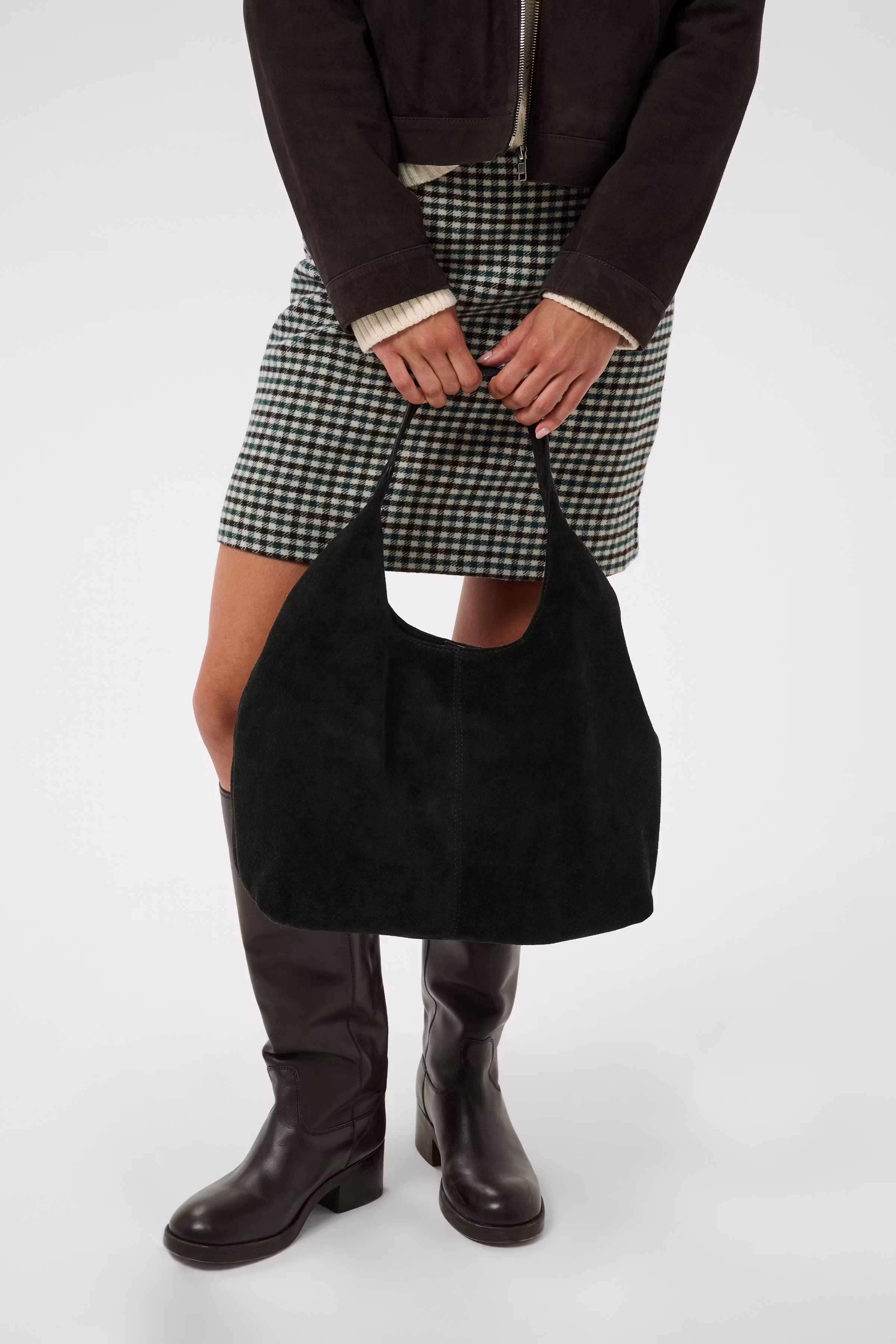AtheaPW Taske LOOKBOOK FRONT 30310490-194008