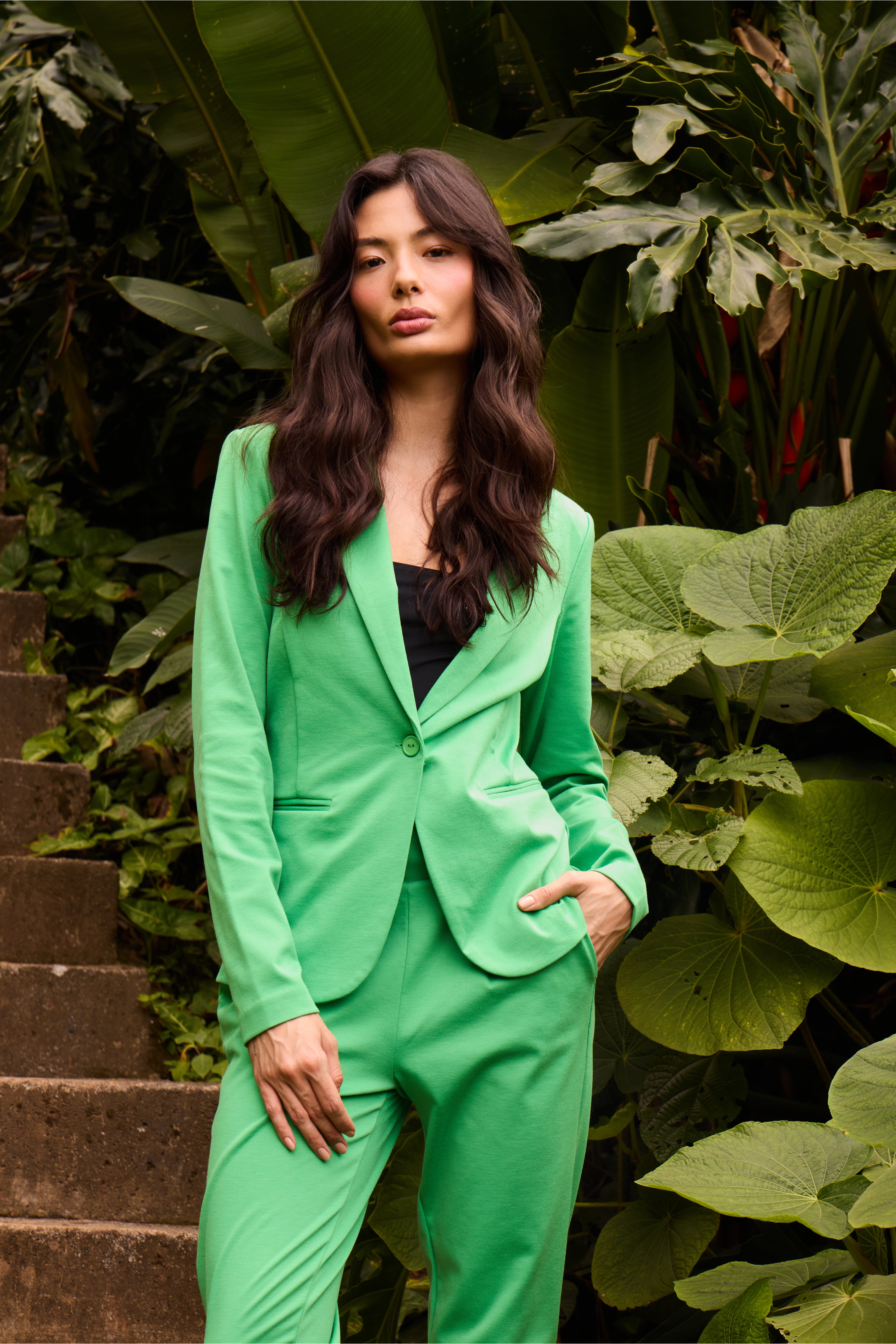 IHKATE Blazer LOCATION NONE 20101801-166138