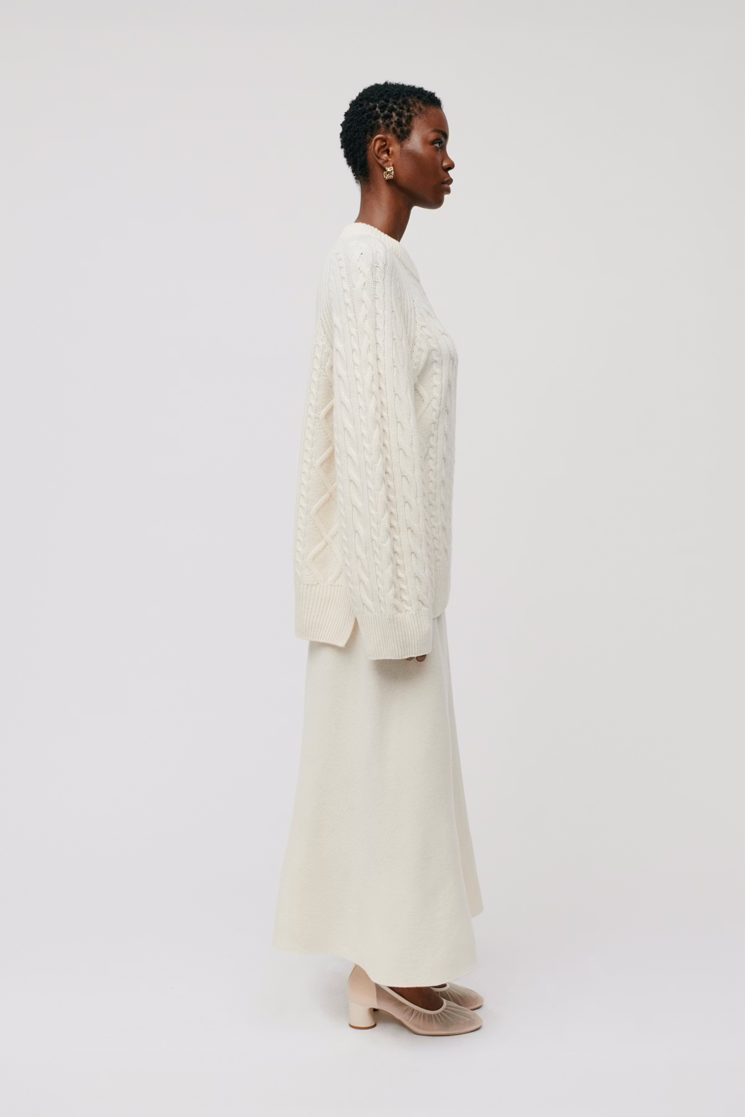 KLARINA Pullover LOOKBOOK FRONT 30600377-WH020