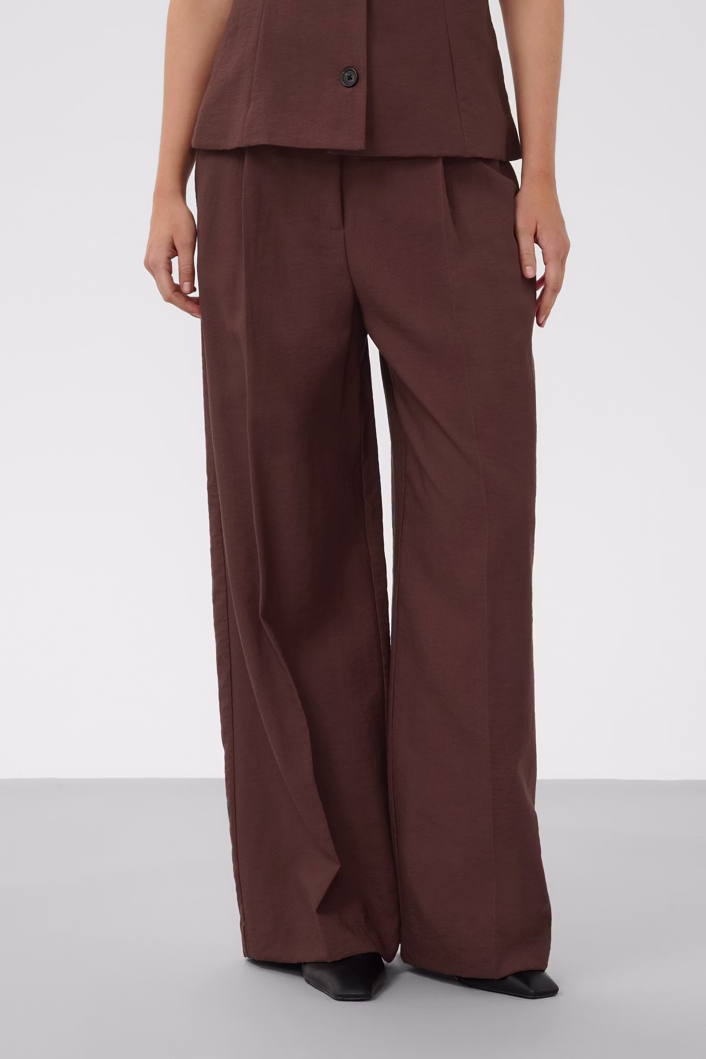 SLSemiki Bukser LOOKBOOK FRONT 30409354-191322