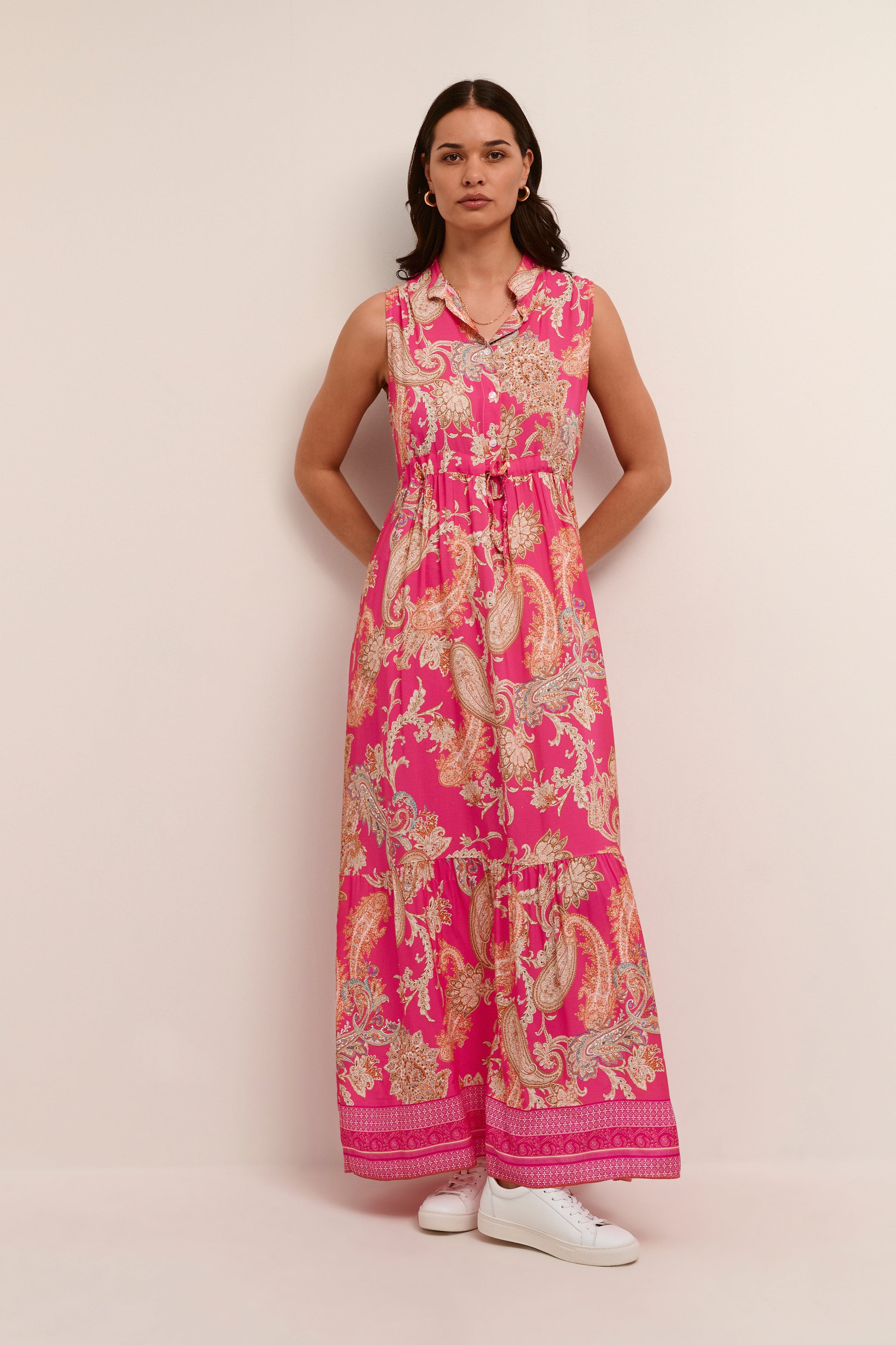 CRAlora Kleid LOOKBOOK FRONT 10650737-103989