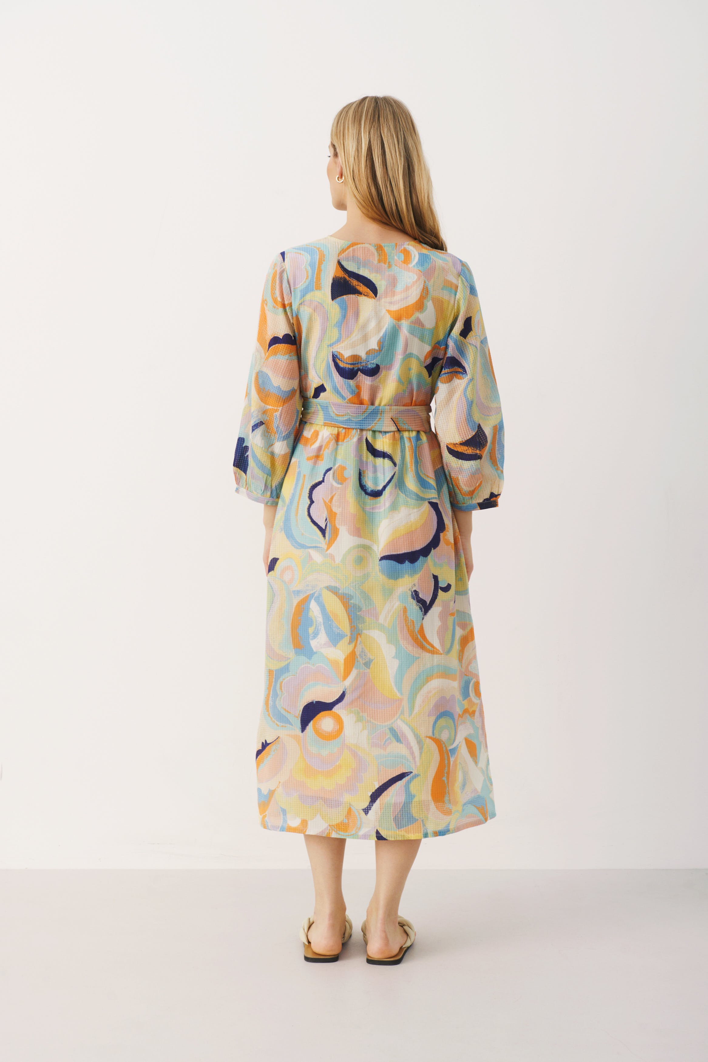 AdellaPW Jurk LOOKBOOK BACK 30307662-302116