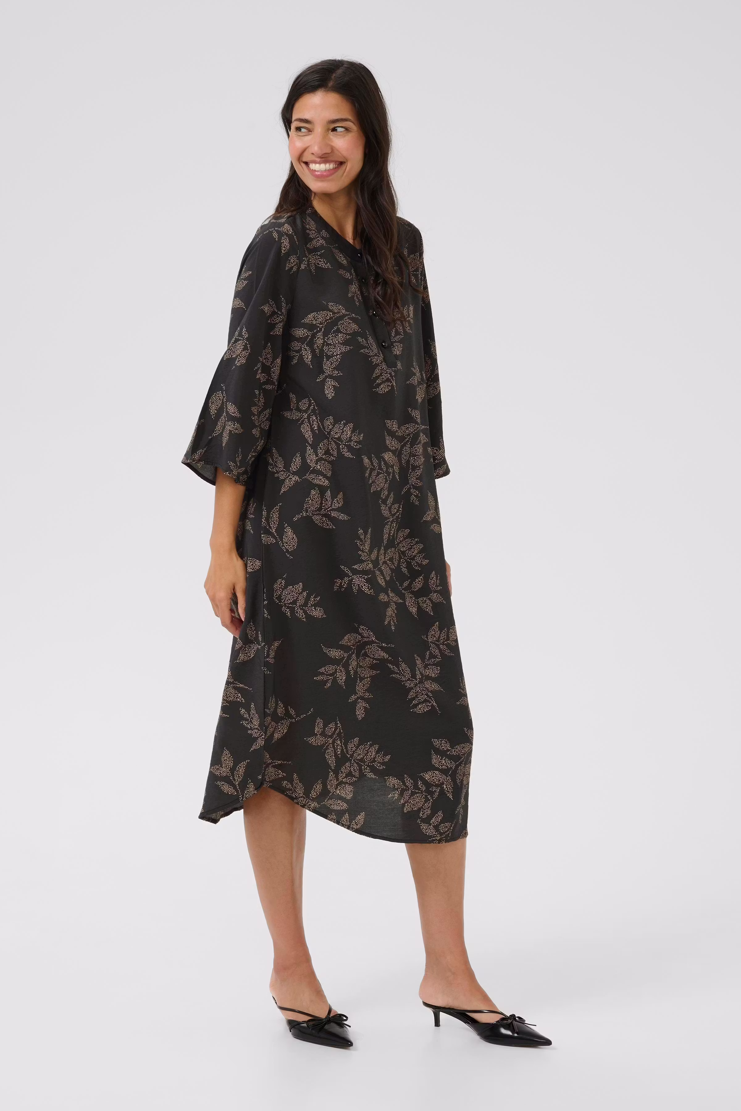 BParianna Kjole LOOKBOOK FRONT 40200011-108427