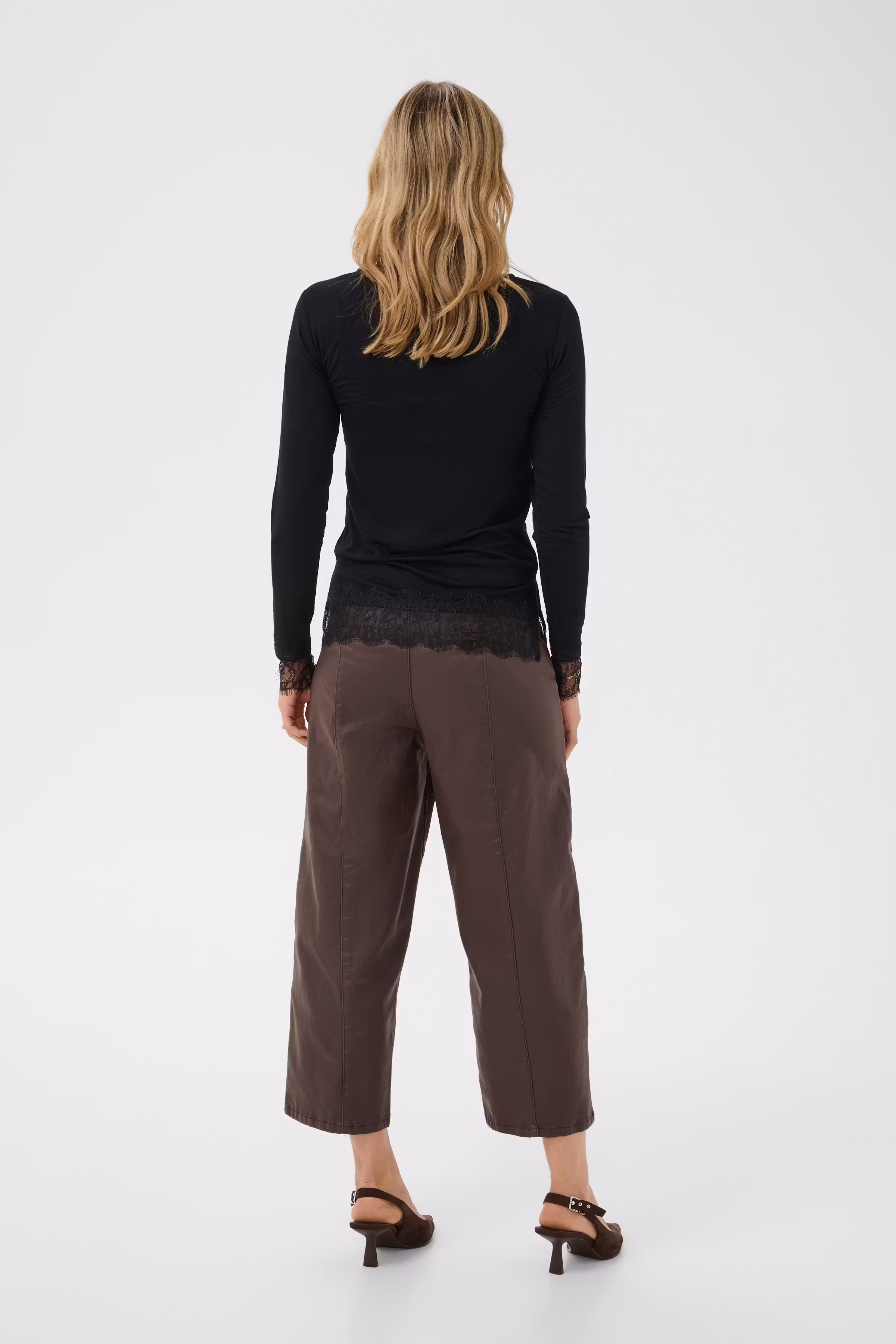 CRAlvaia Top LOOKBOOK BACK 10615771-100120