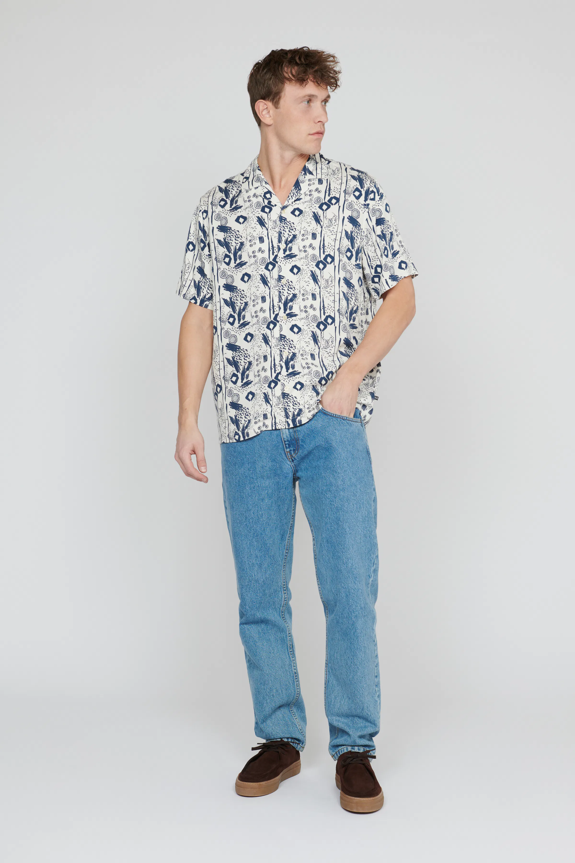 MAklampo Skjorte LOOKBOOK FRONT 30207415-110104