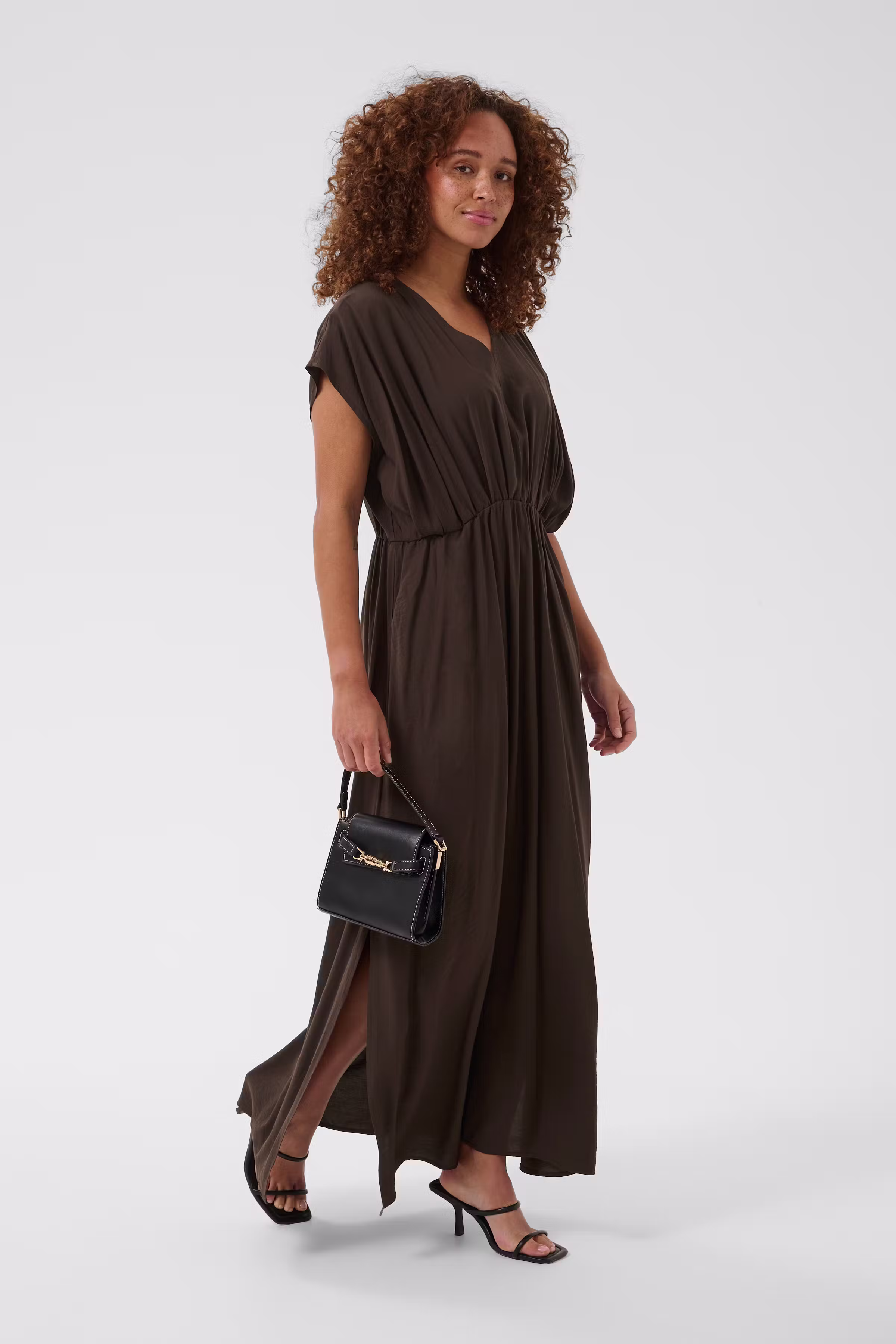 KAalberta Dress LOOKBOOK FRONT 10511895-190915