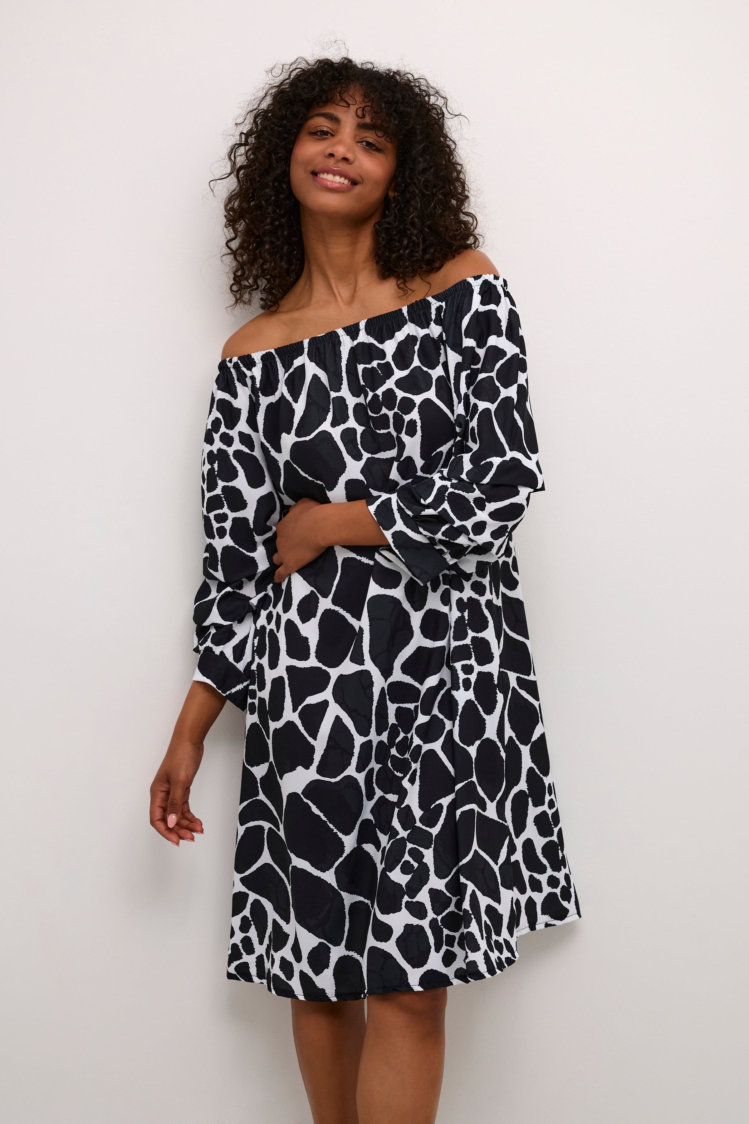 BPpial Kleid LOOKBOOK FRONT 40103493-400010