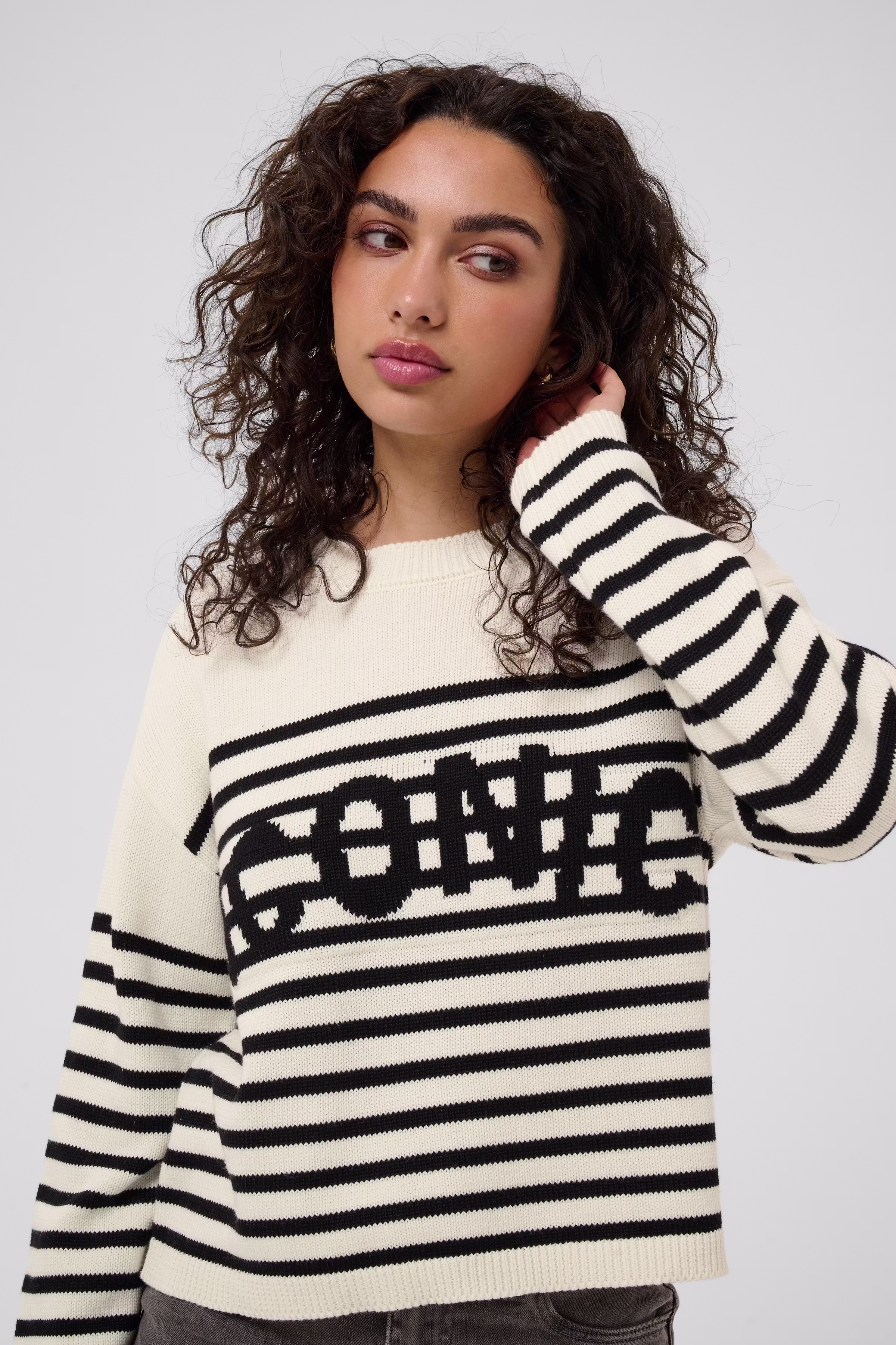 KAsus Pullover LOOKBOOK DETAIL 10511874-108426