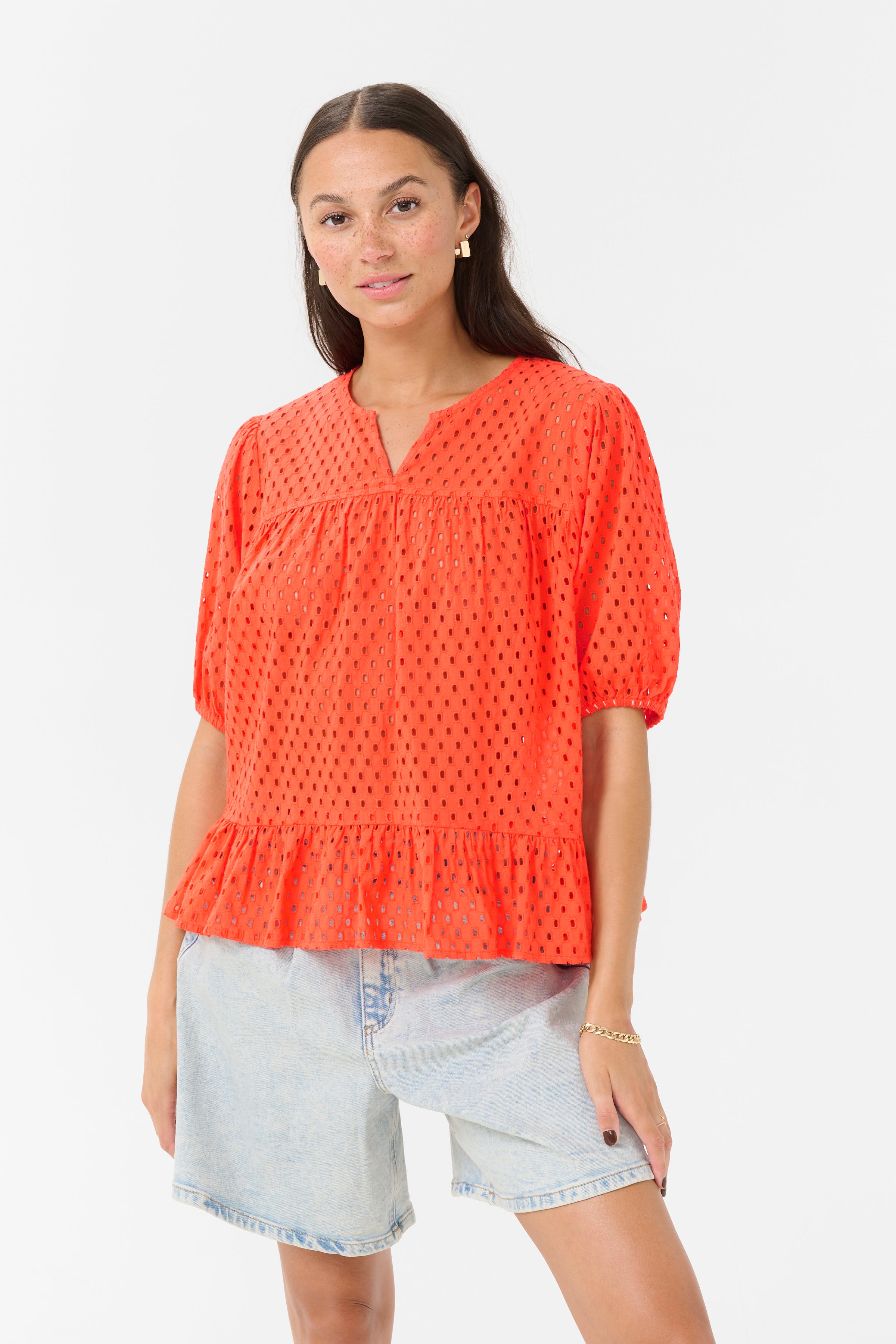 KArumba Blouse LOOKBOOK FRONT 10509892-171558