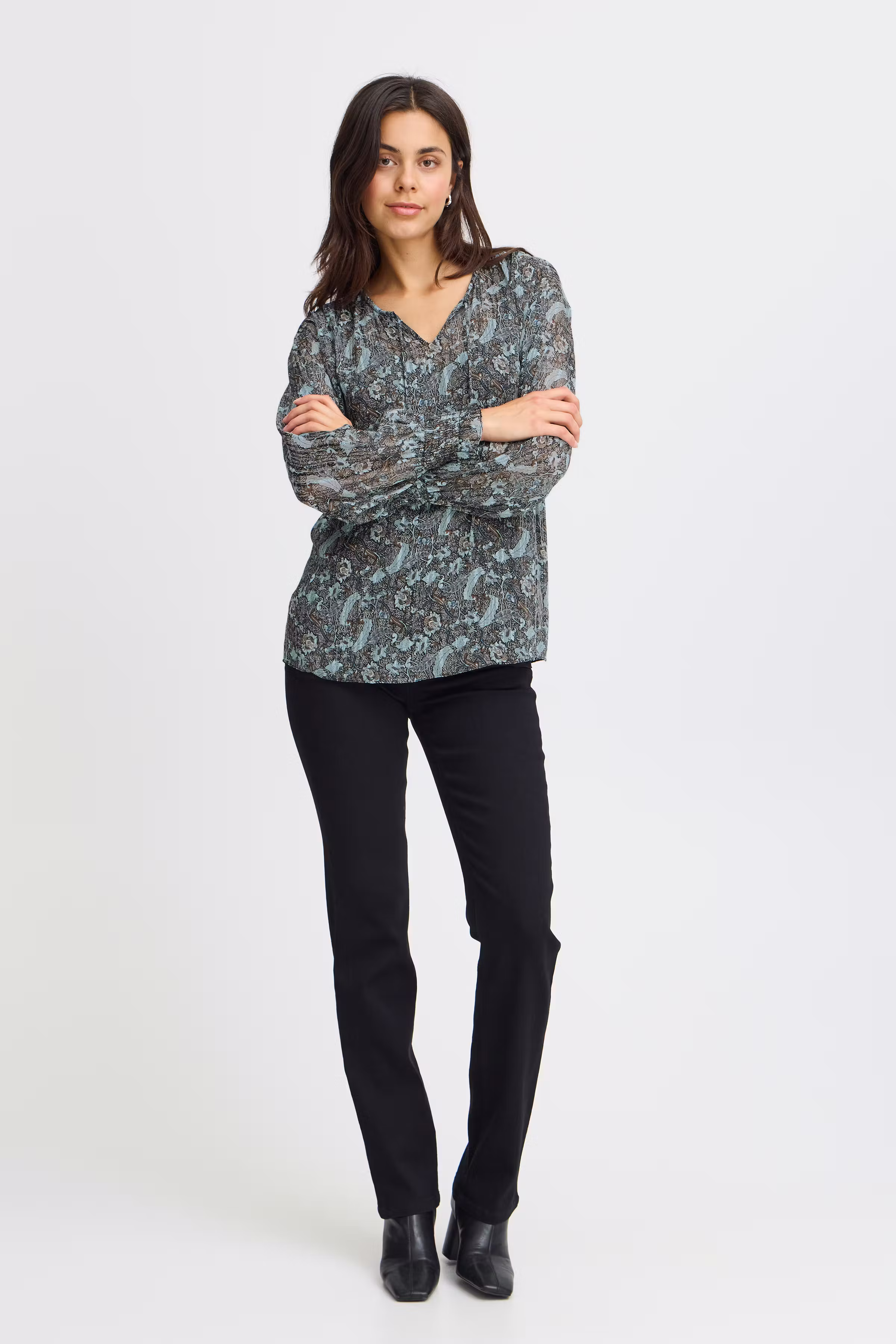 FRCHILLE Bluse LOOKBOOK FRONT 20614534-203616