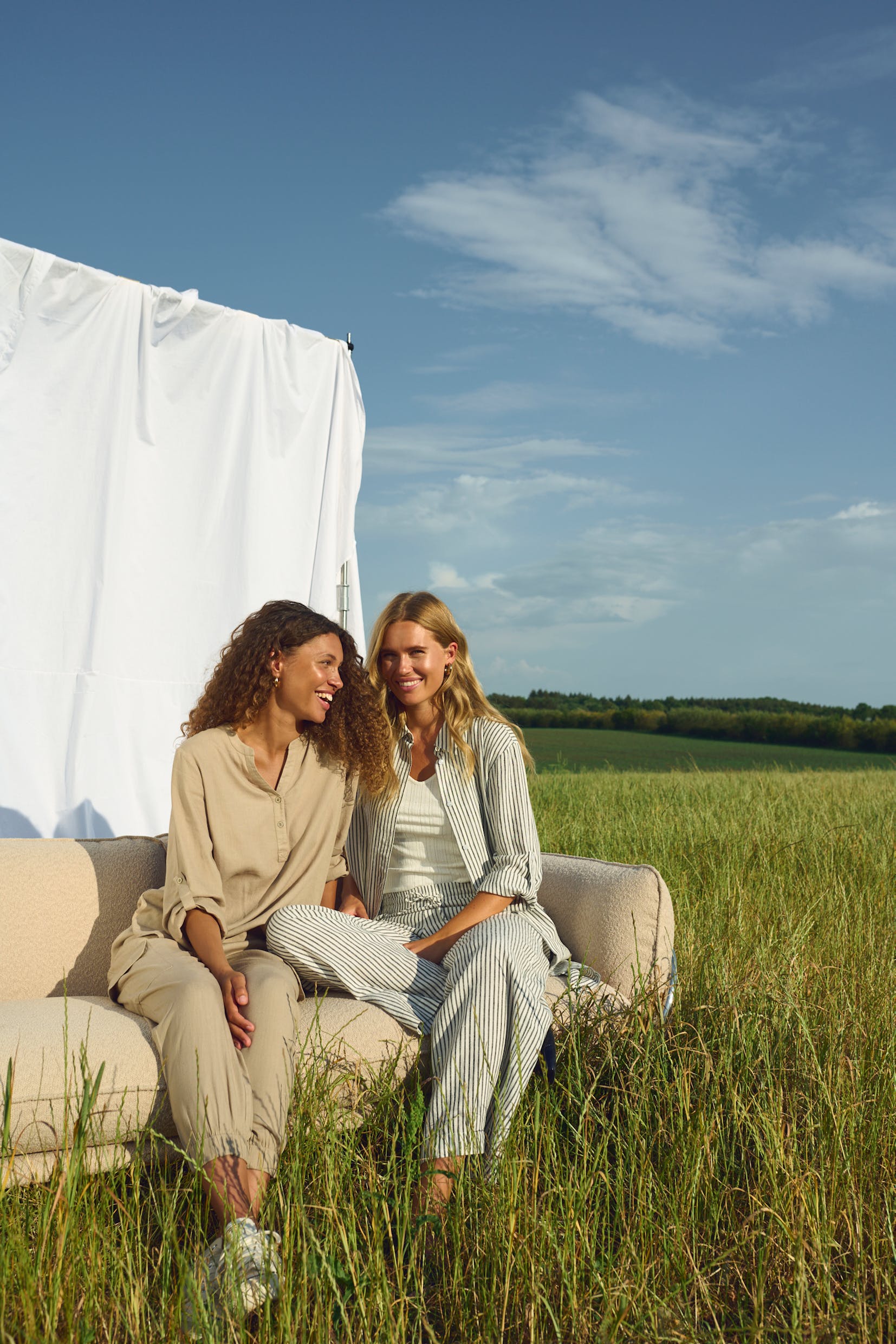 KAmilia Broek LOCATION NONE 10508314-105465