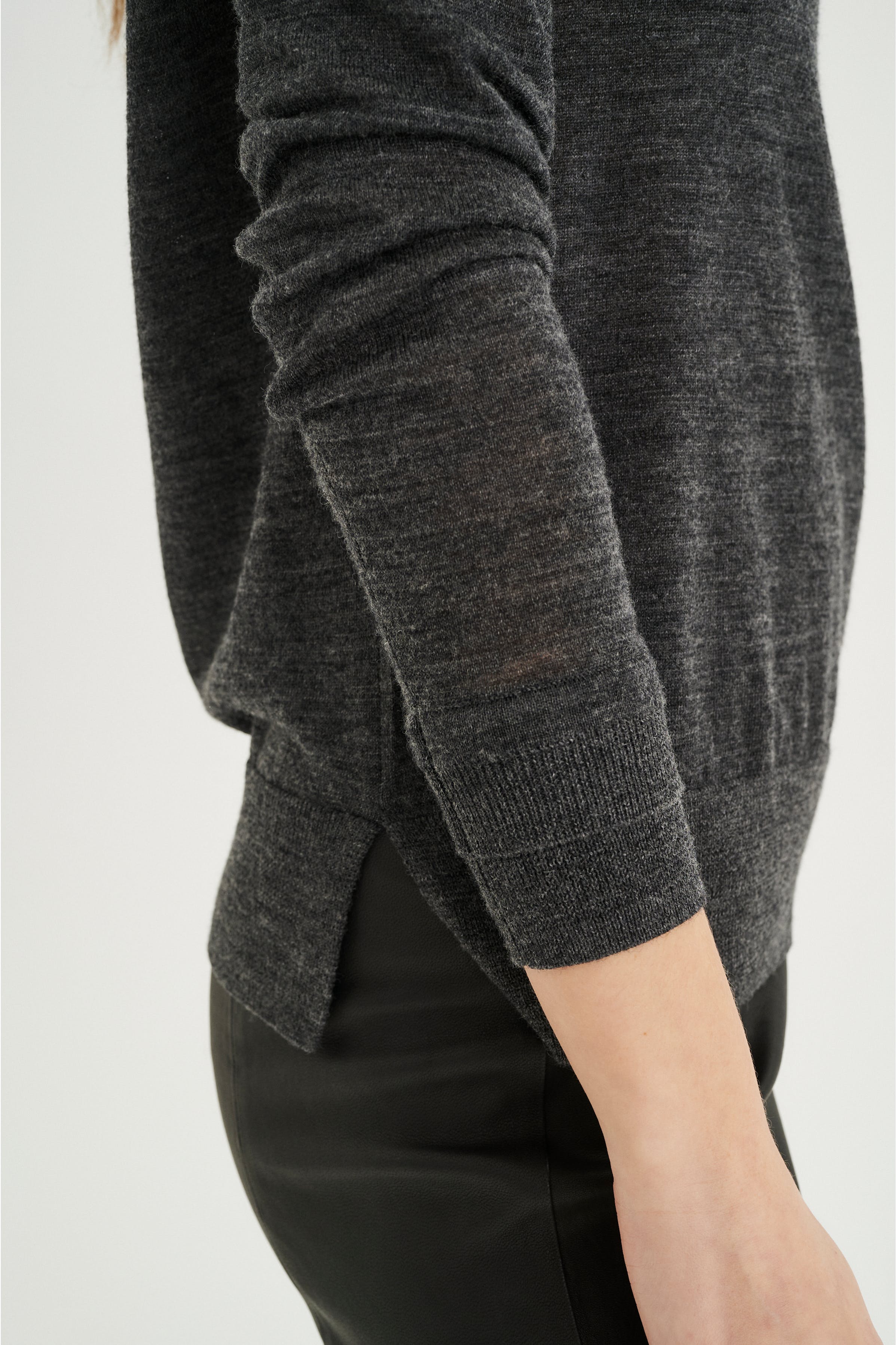 Knit pullover LOOKBOOK DETAIL 30104206-10085