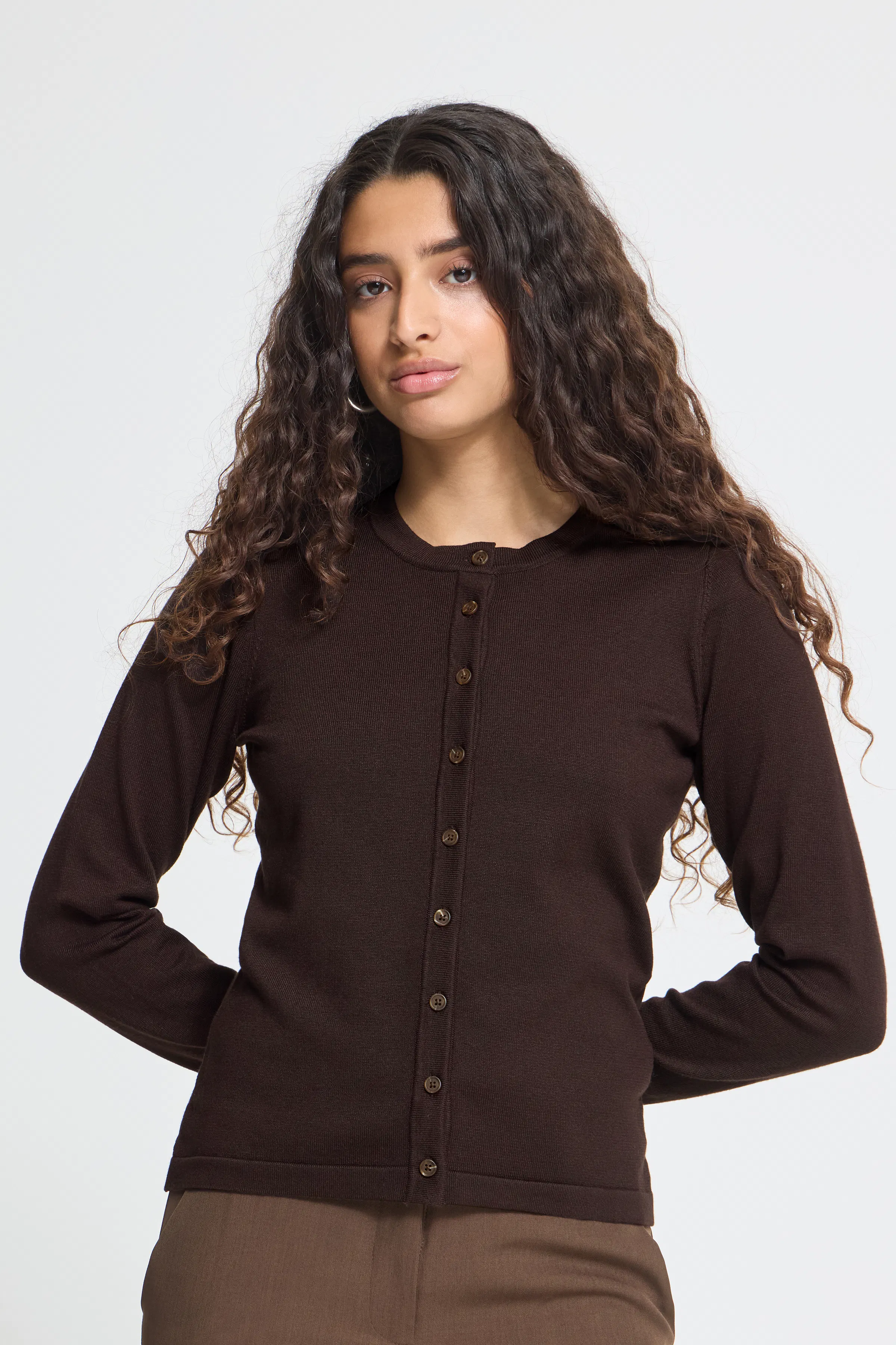 IHLULS O-Neck Cardigan LOOKBOOK FRONT 20125808-191109