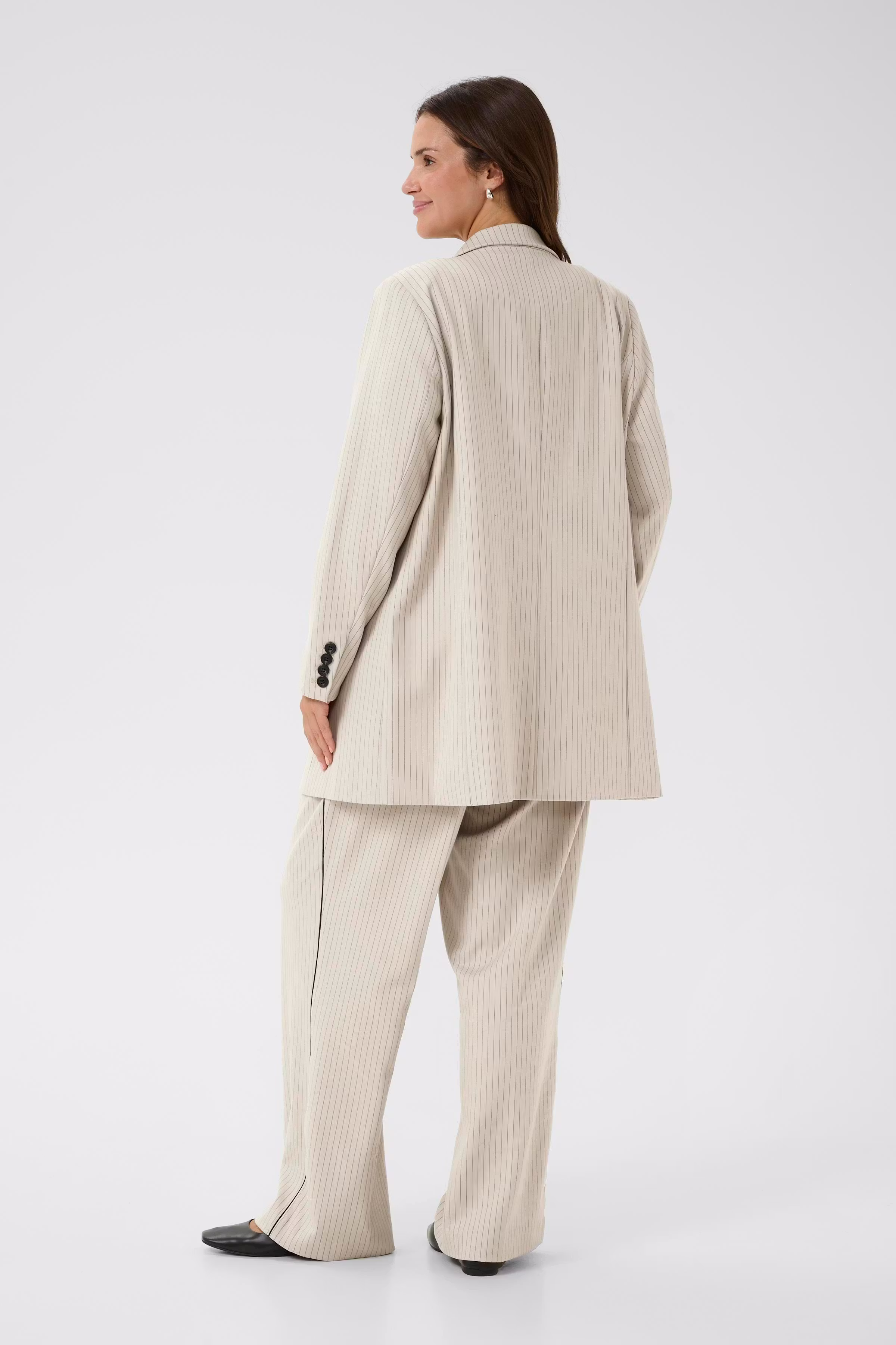 KCsirana Blazer LOOKBOOK BACK 10584021-109116