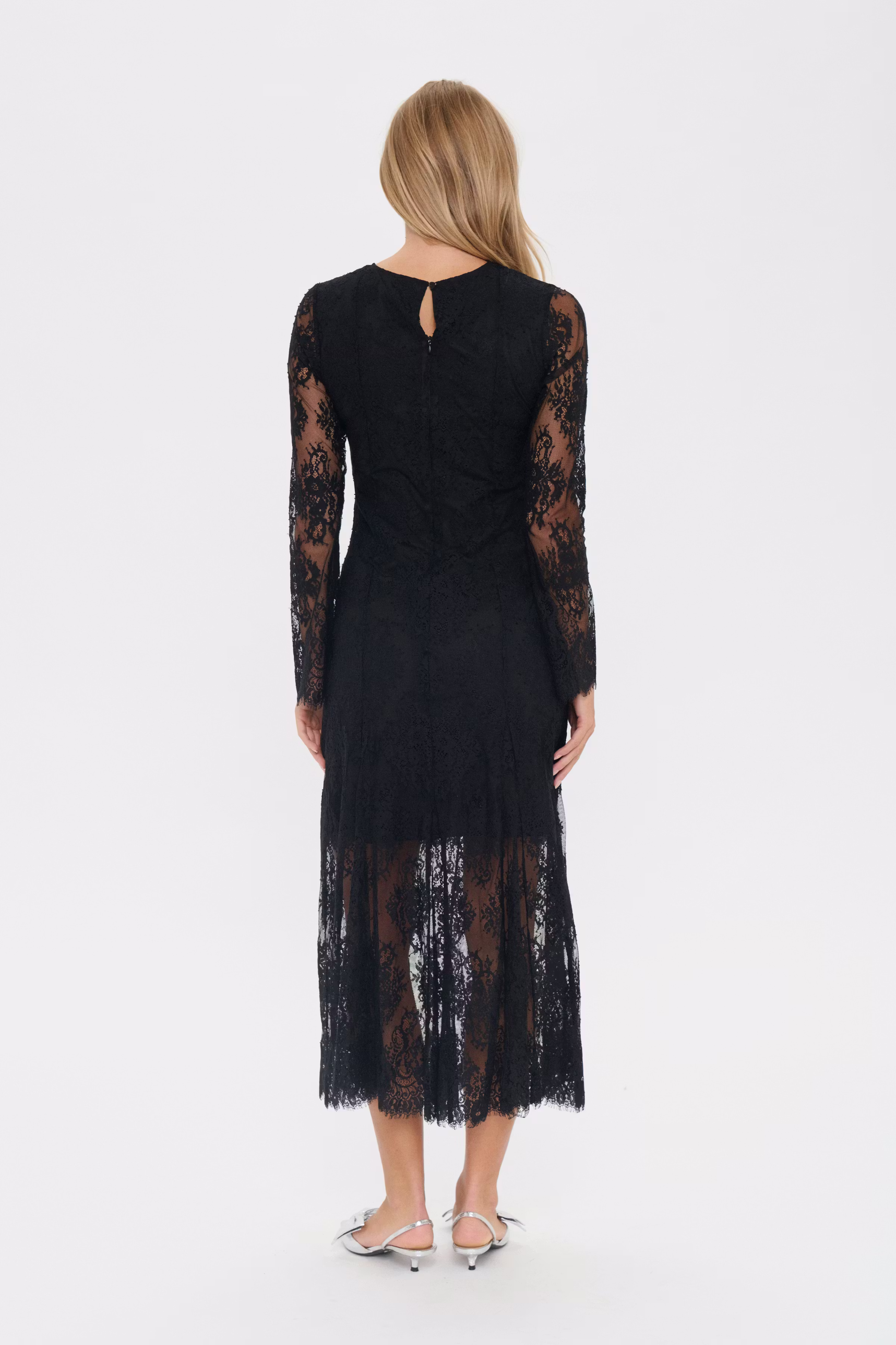 NadegeSZ Kleid LOOKBOOK BACK 30514591-193911