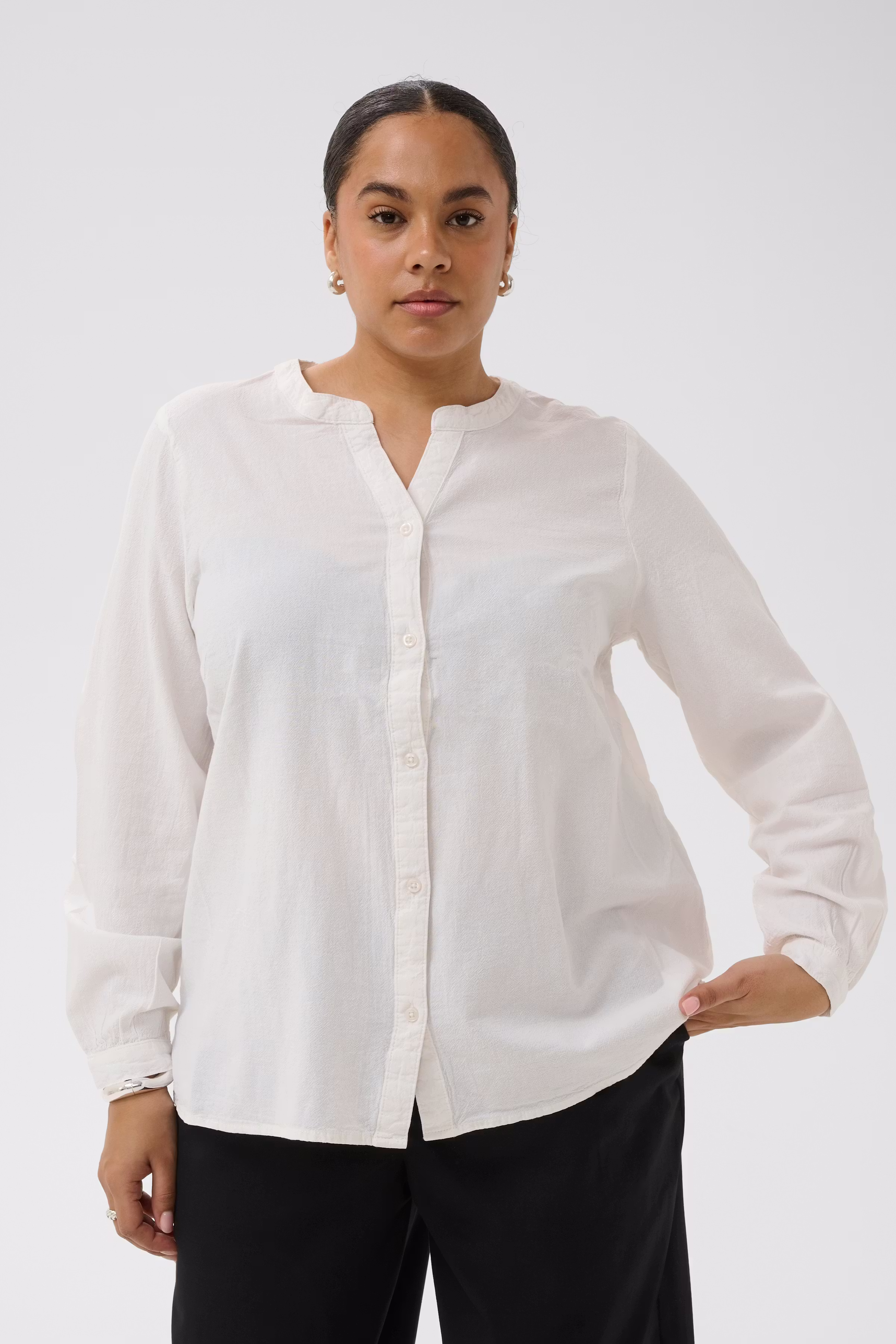 KCnana Hemd LOOKBOOK FRONT 10583966-110602