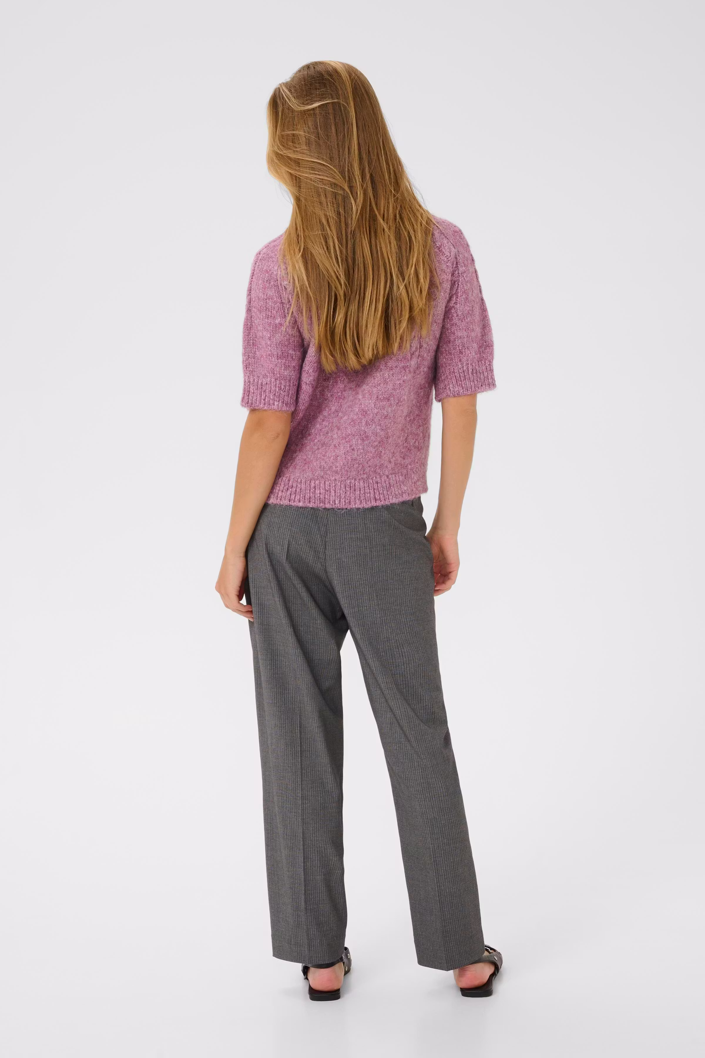 KAcuba Pullover LOOKBOOK BACK 10510822-1817091