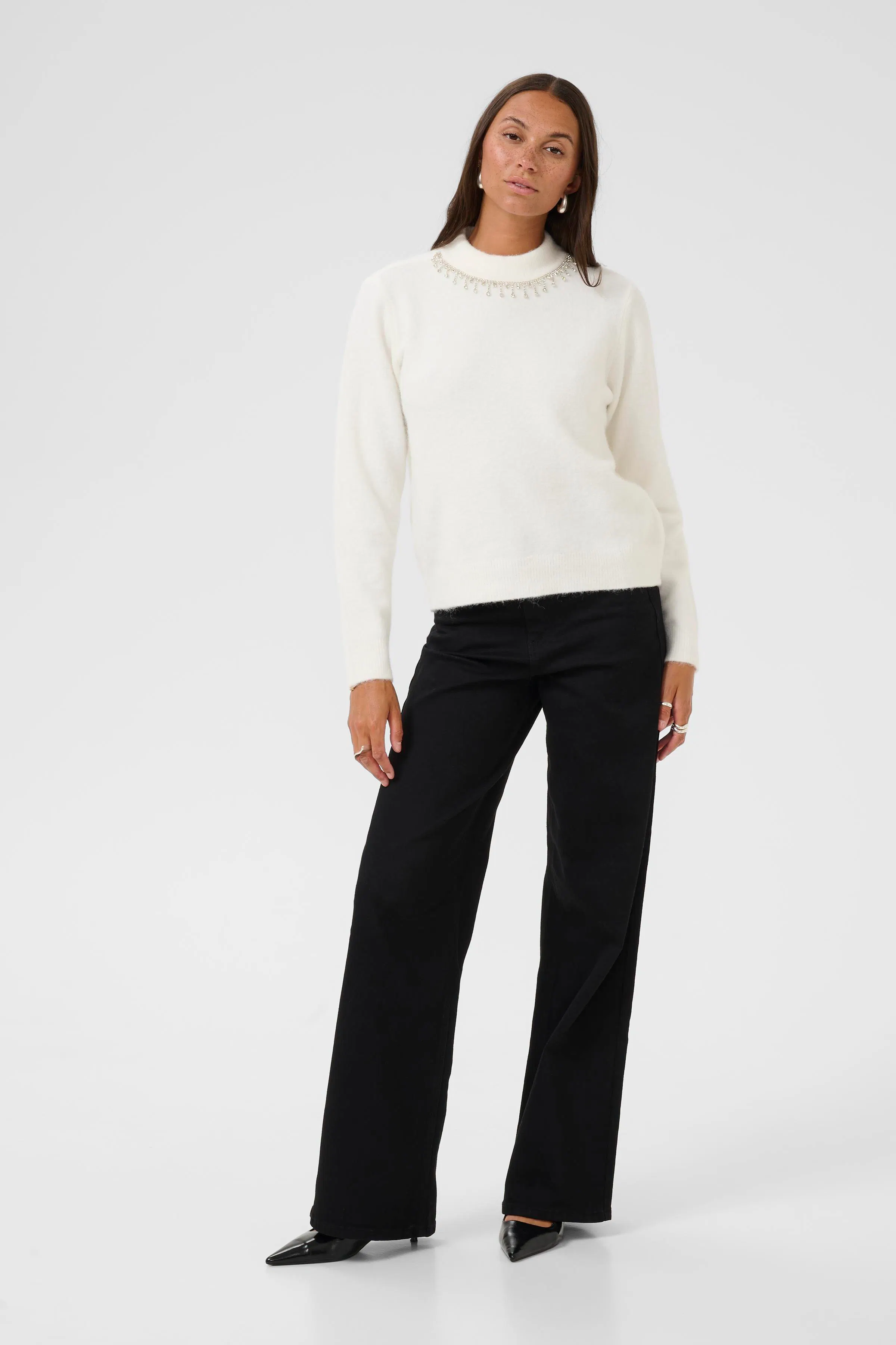 KAroxy Pullover LOOKBOOK FRONT 10510623-110602