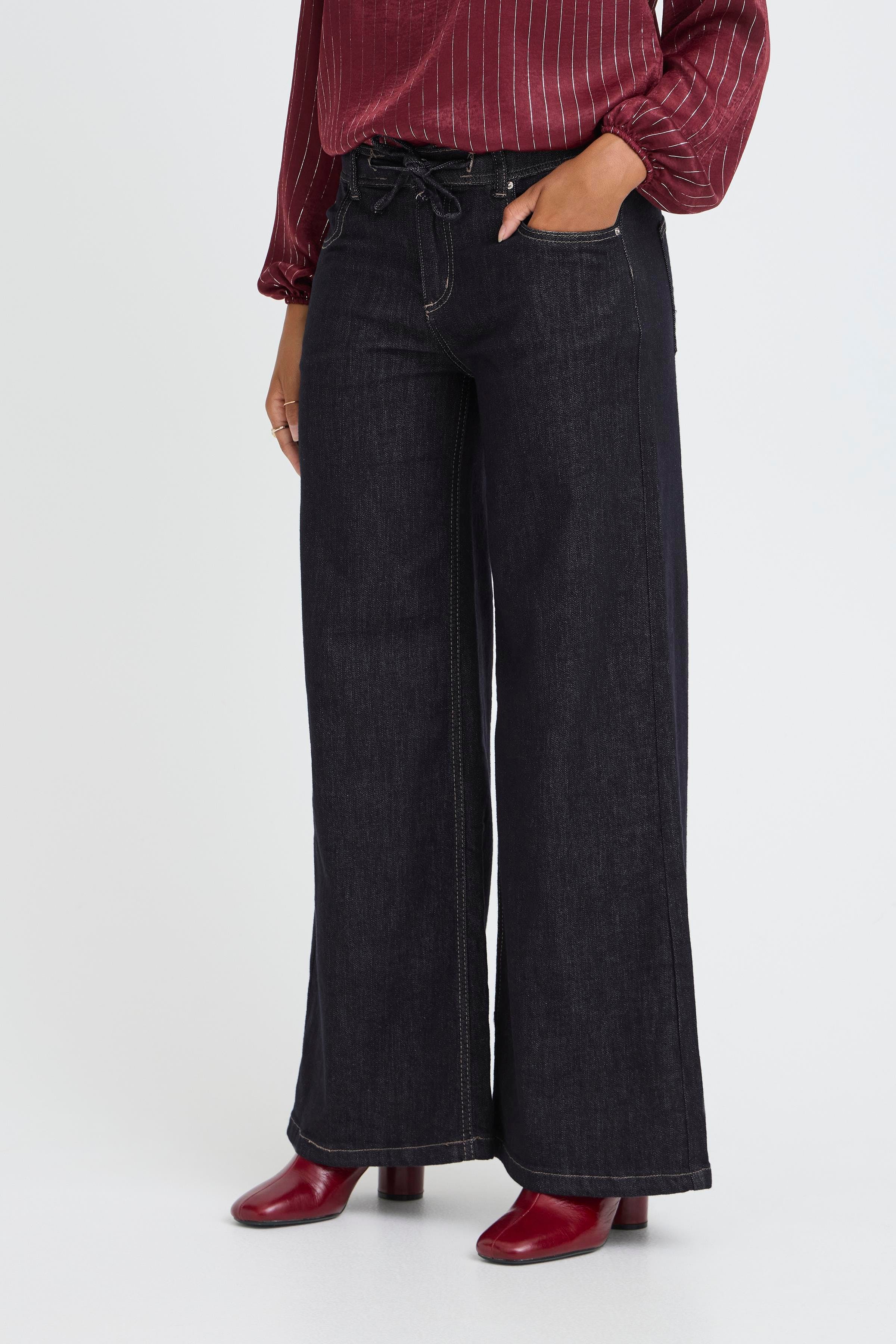 SBAUGUSTAS Jeans LOOKBOOK FRONT 22101100-194118