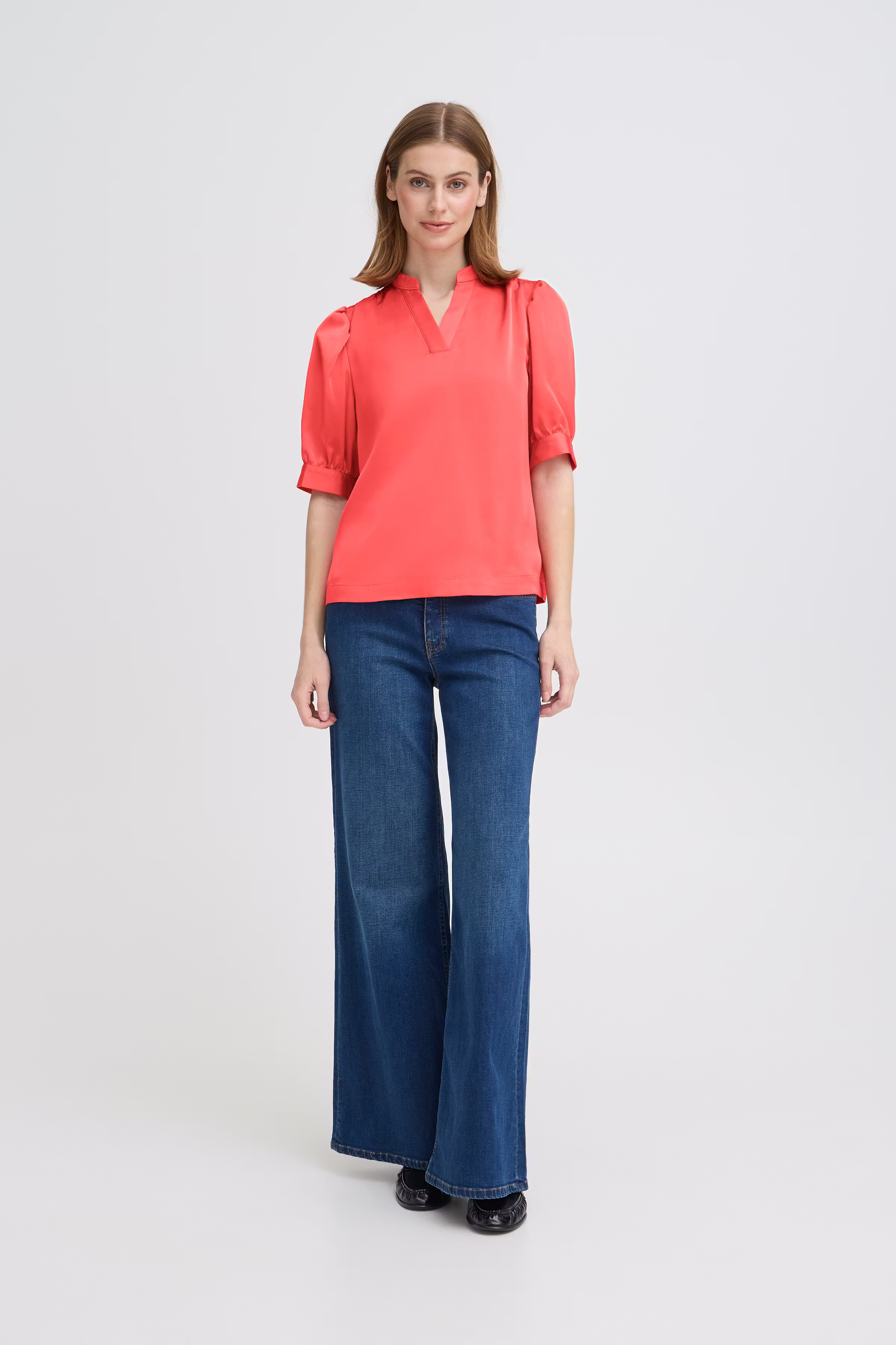 IHLETTA Blus LOOKBOOK FRONT 20125132-181756
