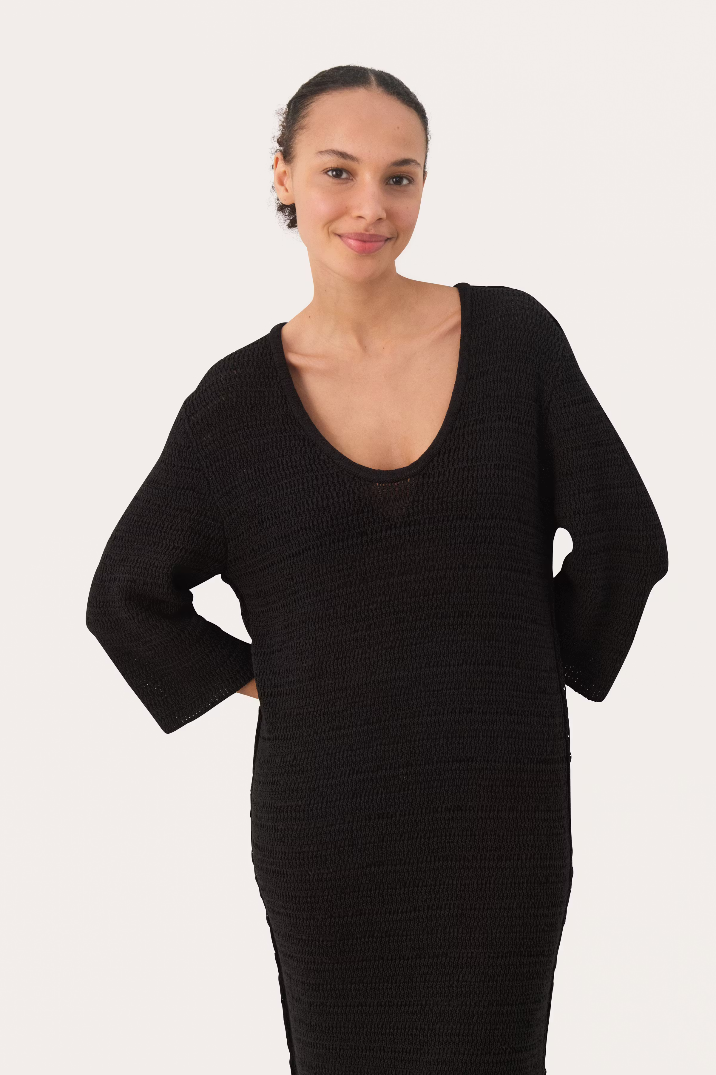 JoelinaPW Kjole LOOKBOOK FRONT 30308815-194008