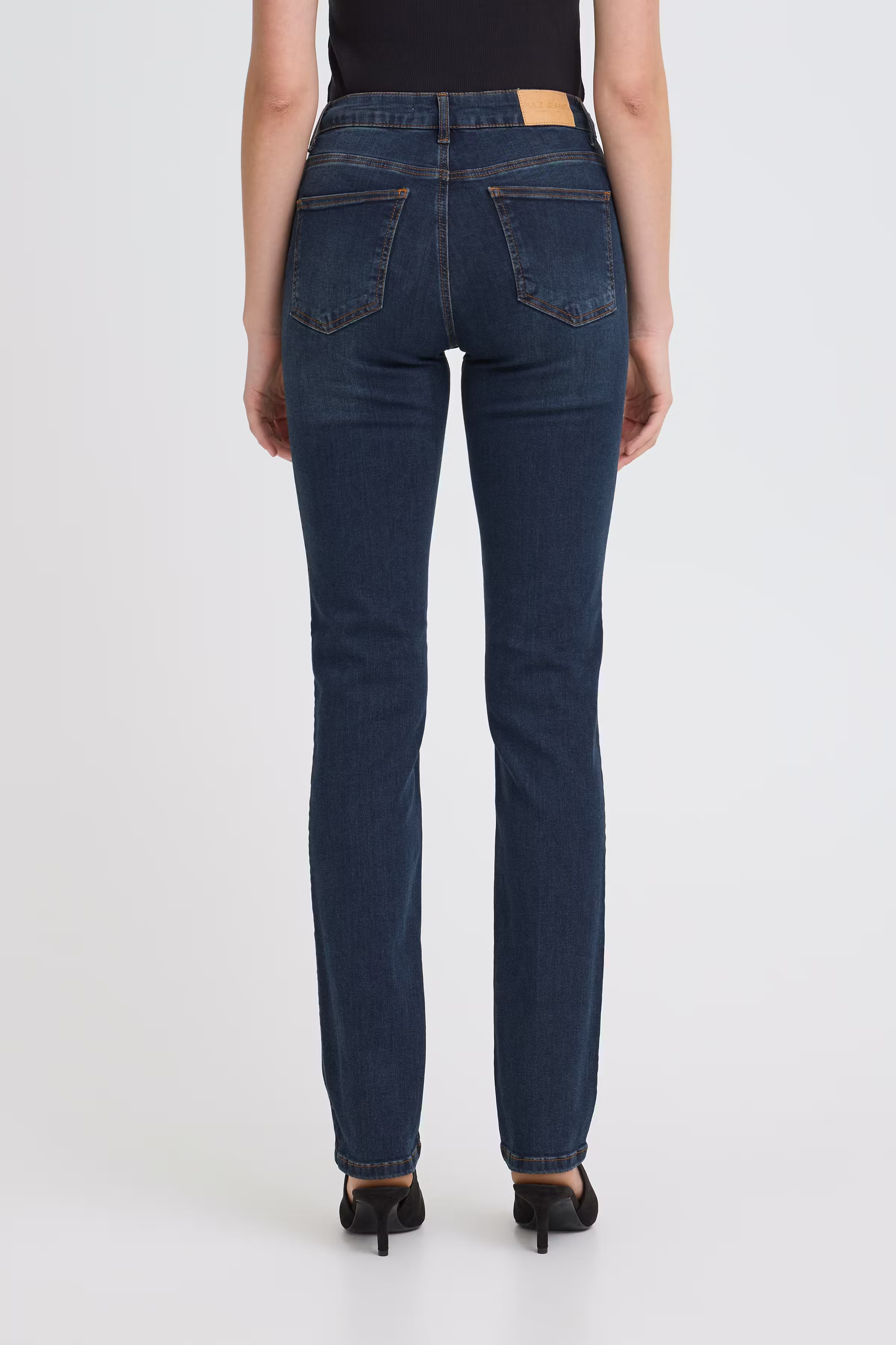 PZEMMA HW Jeans Medium Straight Leg LOOKBOOK BACK 50206336-200002
