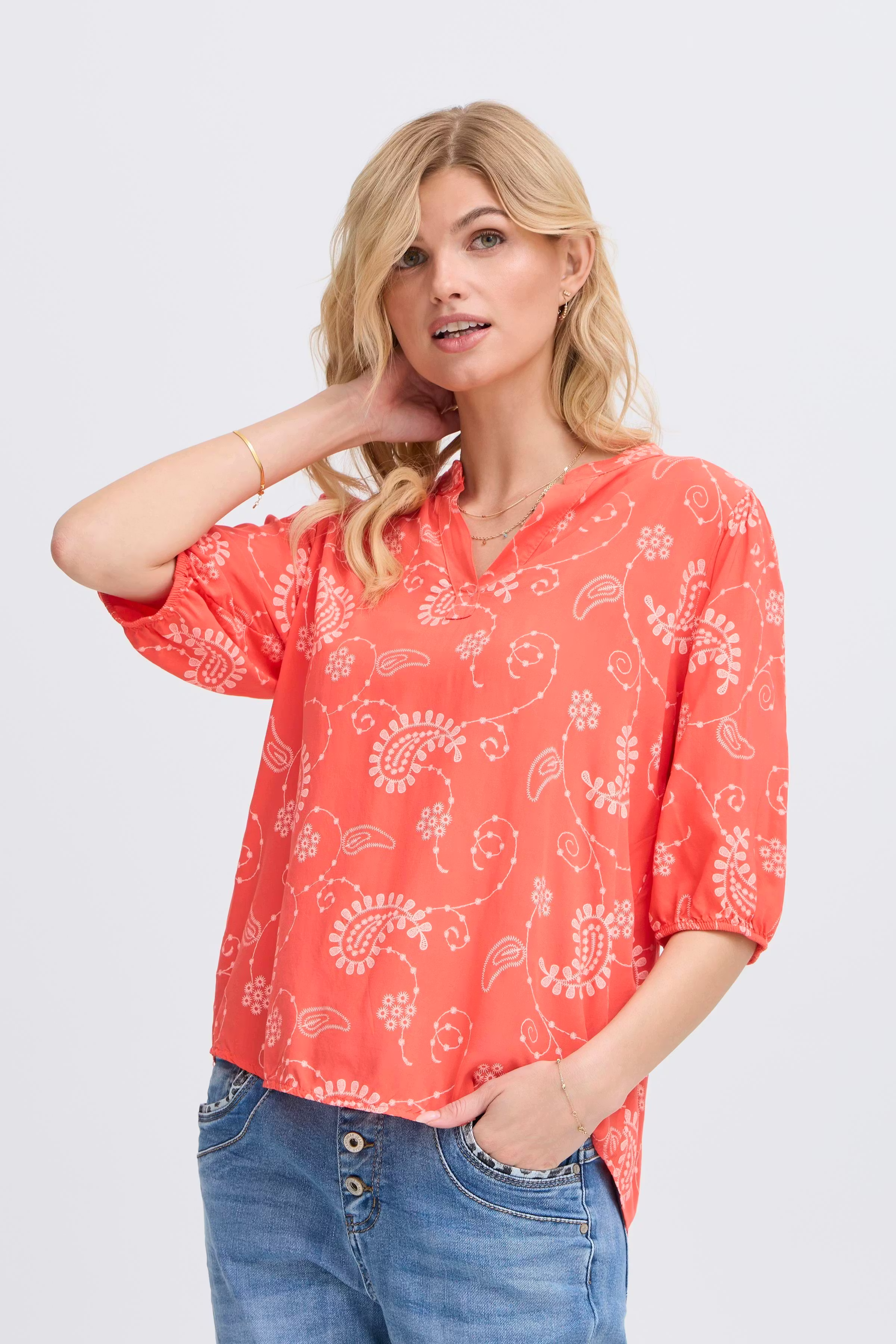 SBGIULIA Bluse LOOKBOOK FRONT 22101029-181762