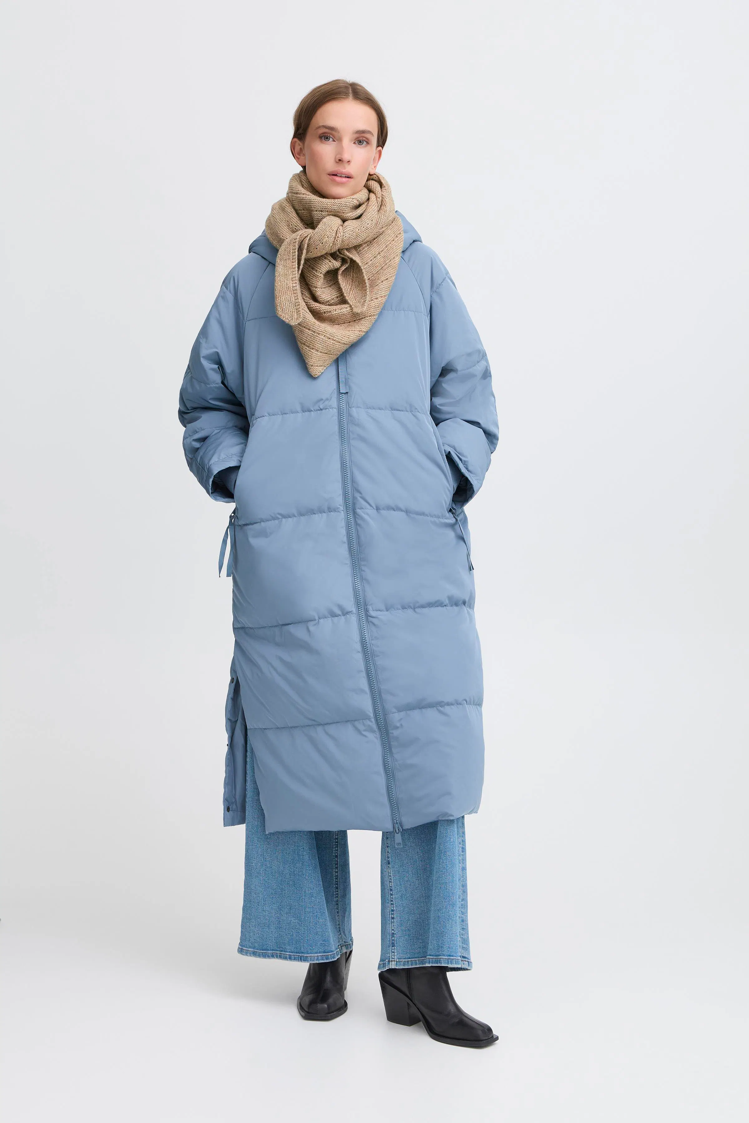 IALEANDRA Skjerf LOOKBOOK FRONT 20124426-1710381