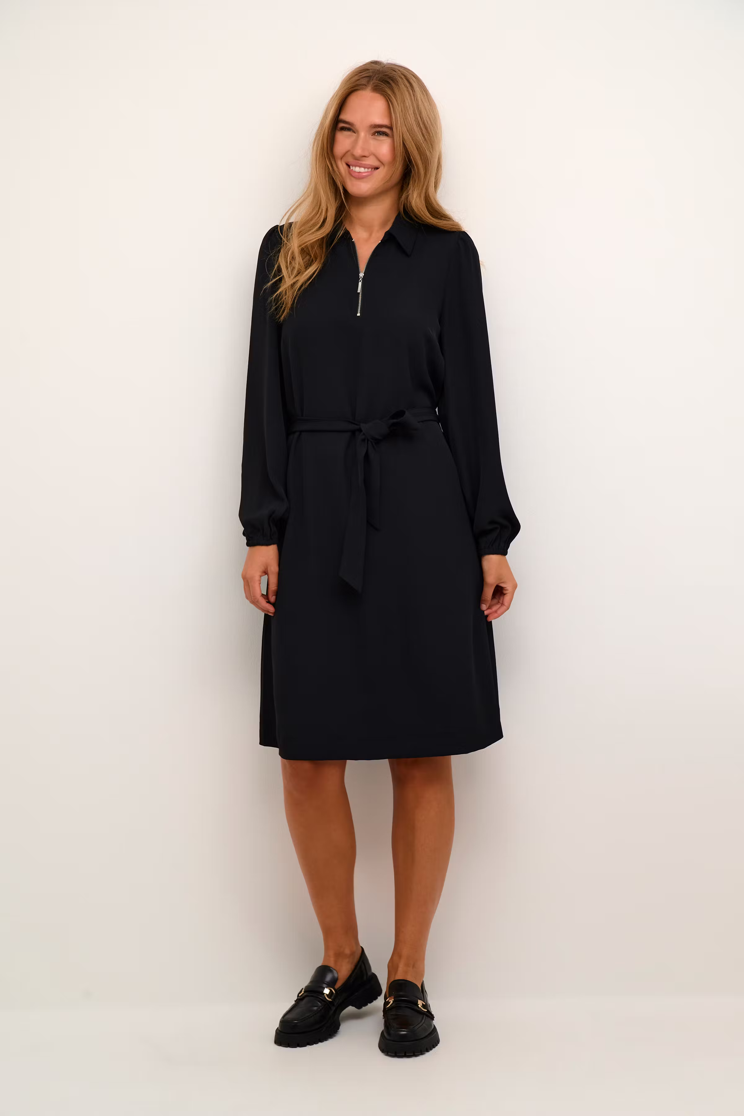 KAsigna Kjole LOOKBOOK FRONT 10508278-100121