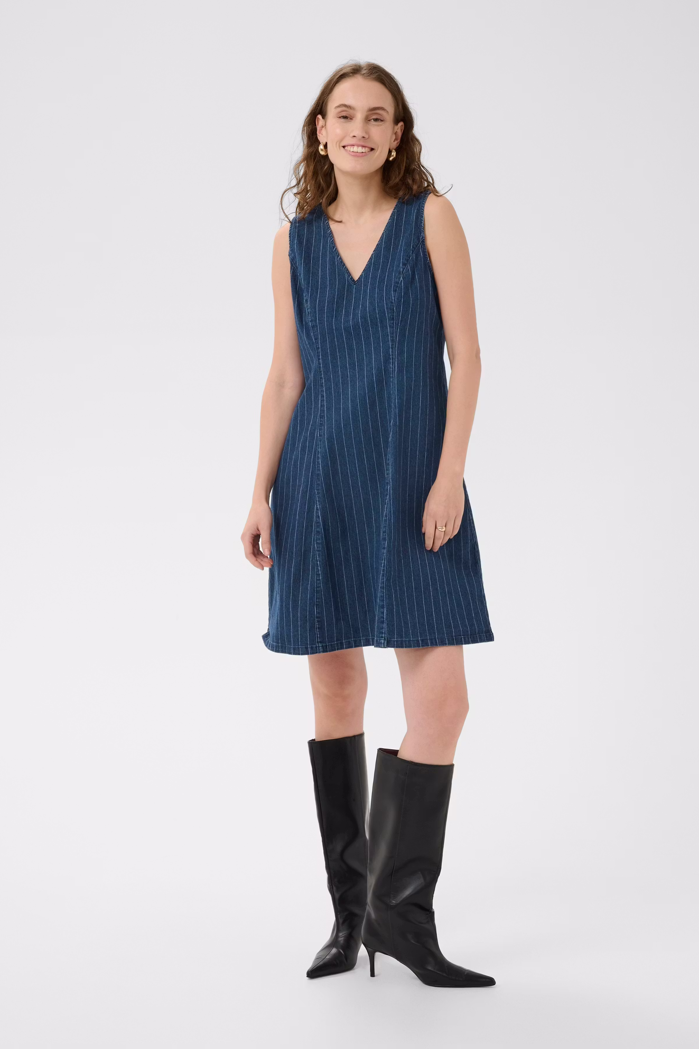 CUmai Denimkjole LOOKBOOK FRONT 50113090-500029